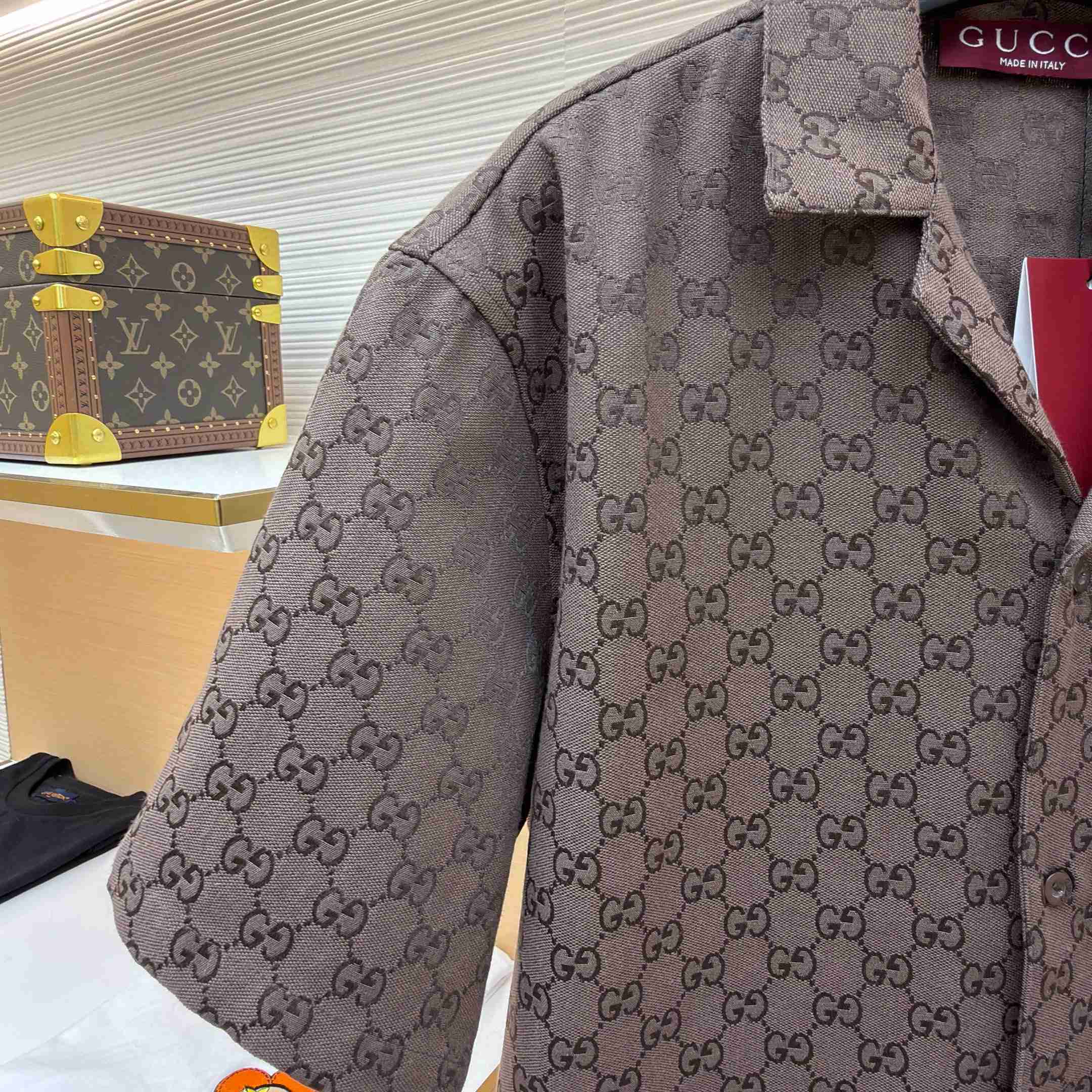 Gucci GG Canvas Linen Blend Bowling Shirt - FashionPlug