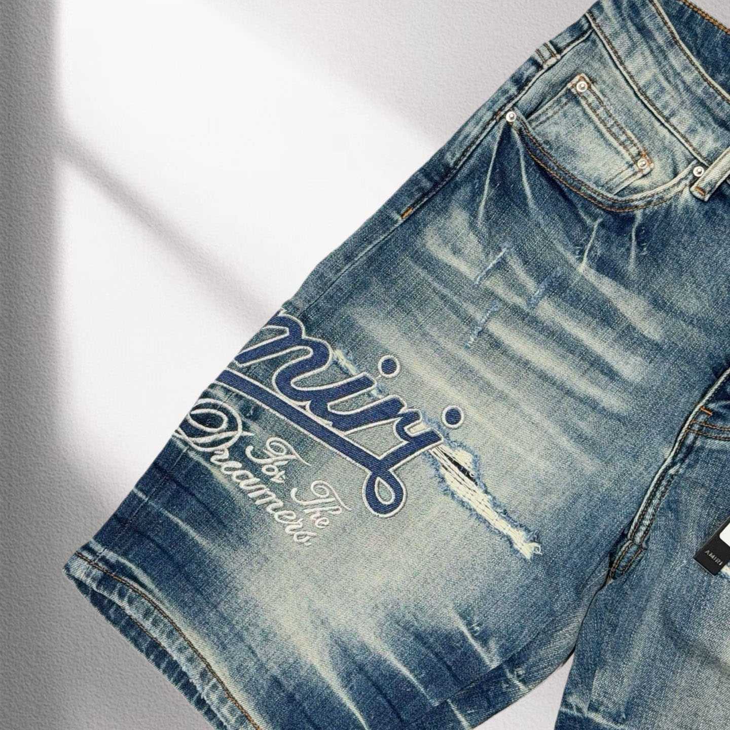 Amiri Shorts   20275 - FashionPlug