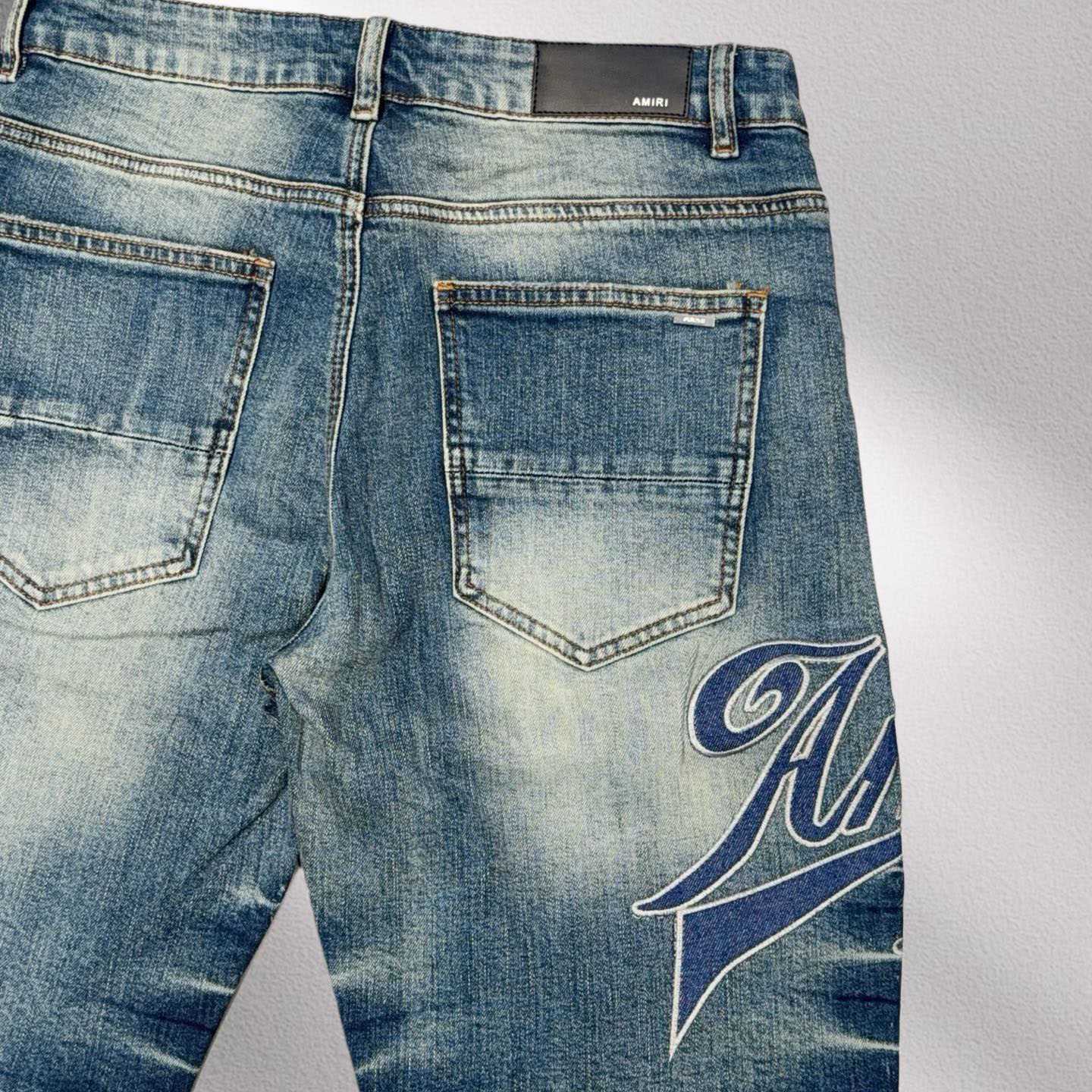 Amiri Shorts   20275 - FashionPlug