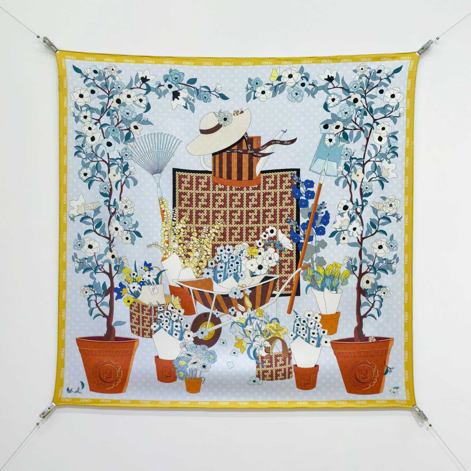 Fendi Gardening Foulard - FashionPlug