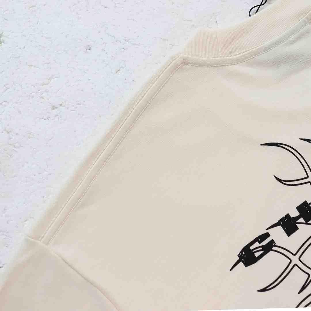 Hellstar Children Of The Star T-Shirt - FashionPlug