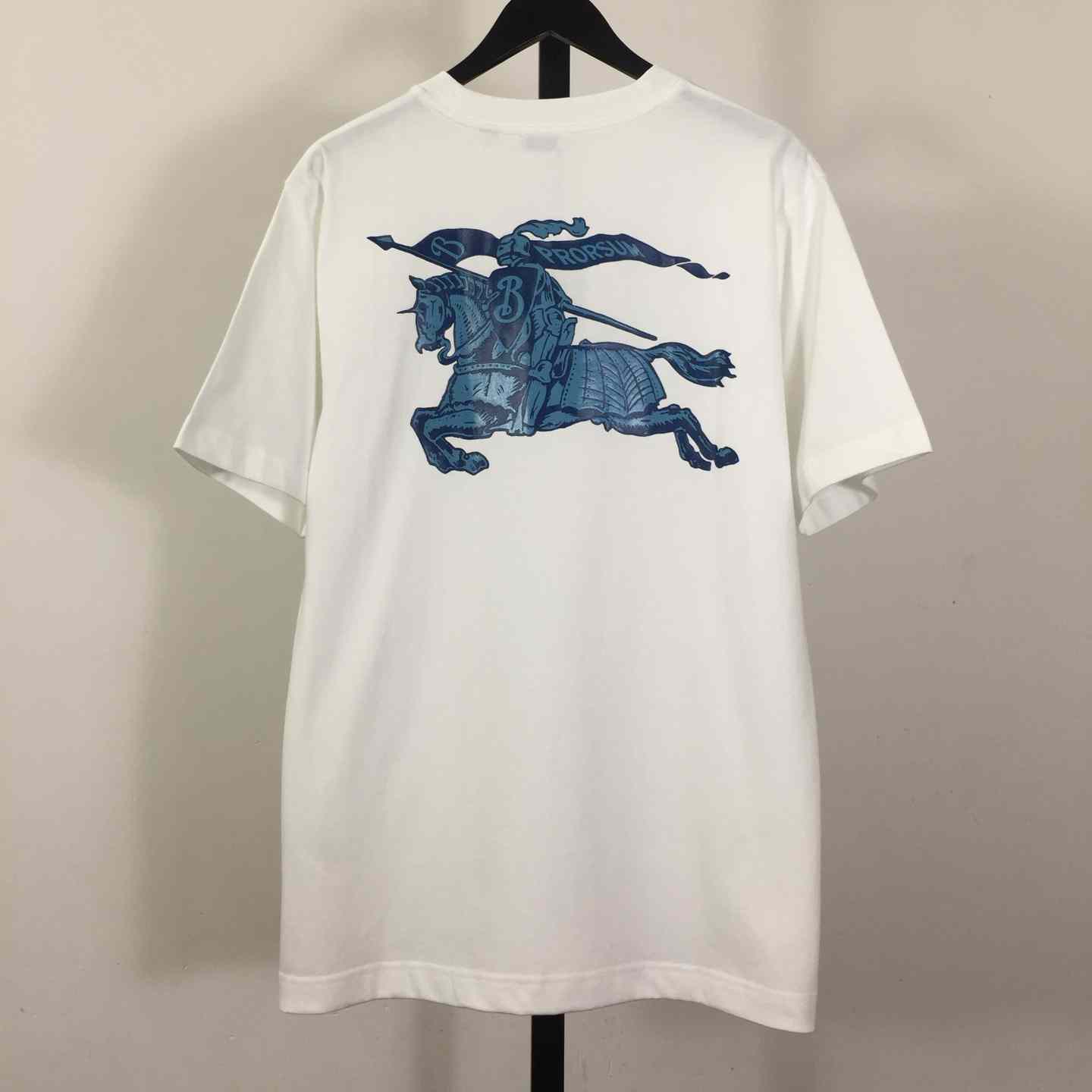 Burberry Heritage Logo Cotton T-shirt - FashionPlug