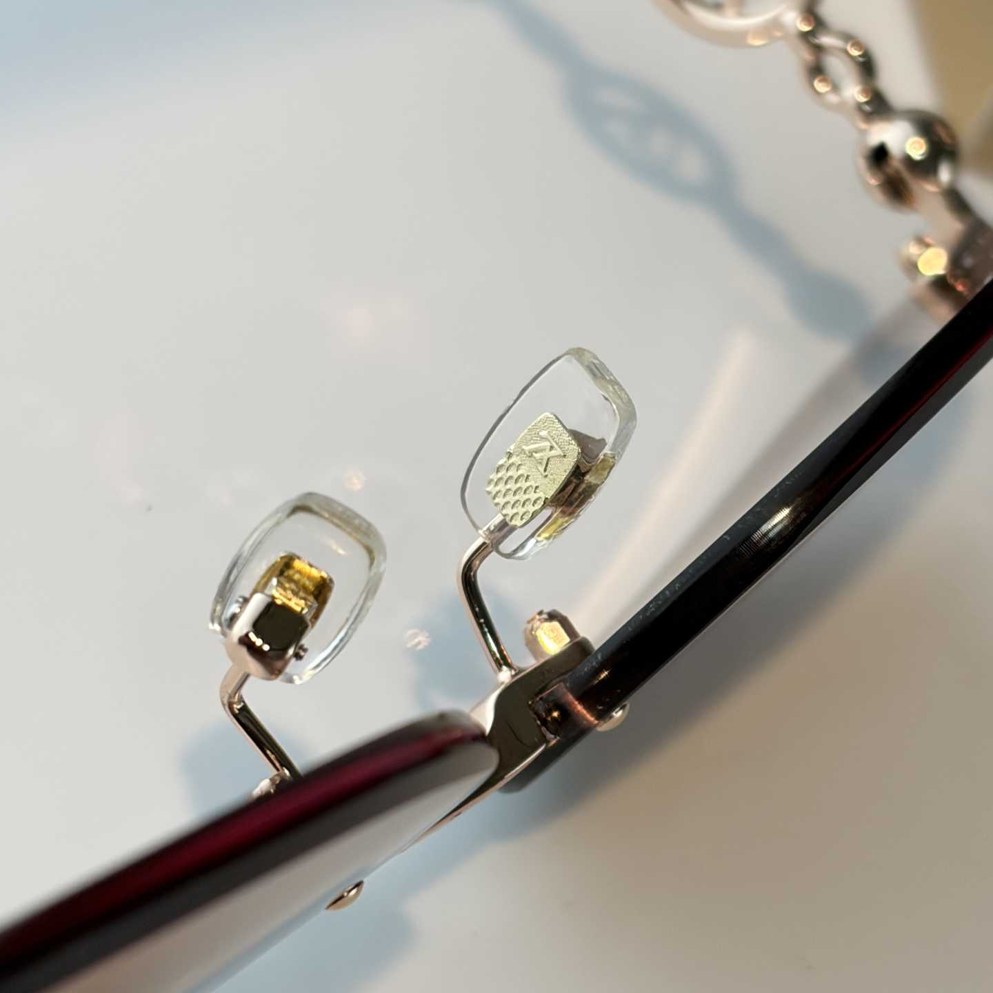 Louis Vuitton Z3166U Sunglasses    - FashionPlug
