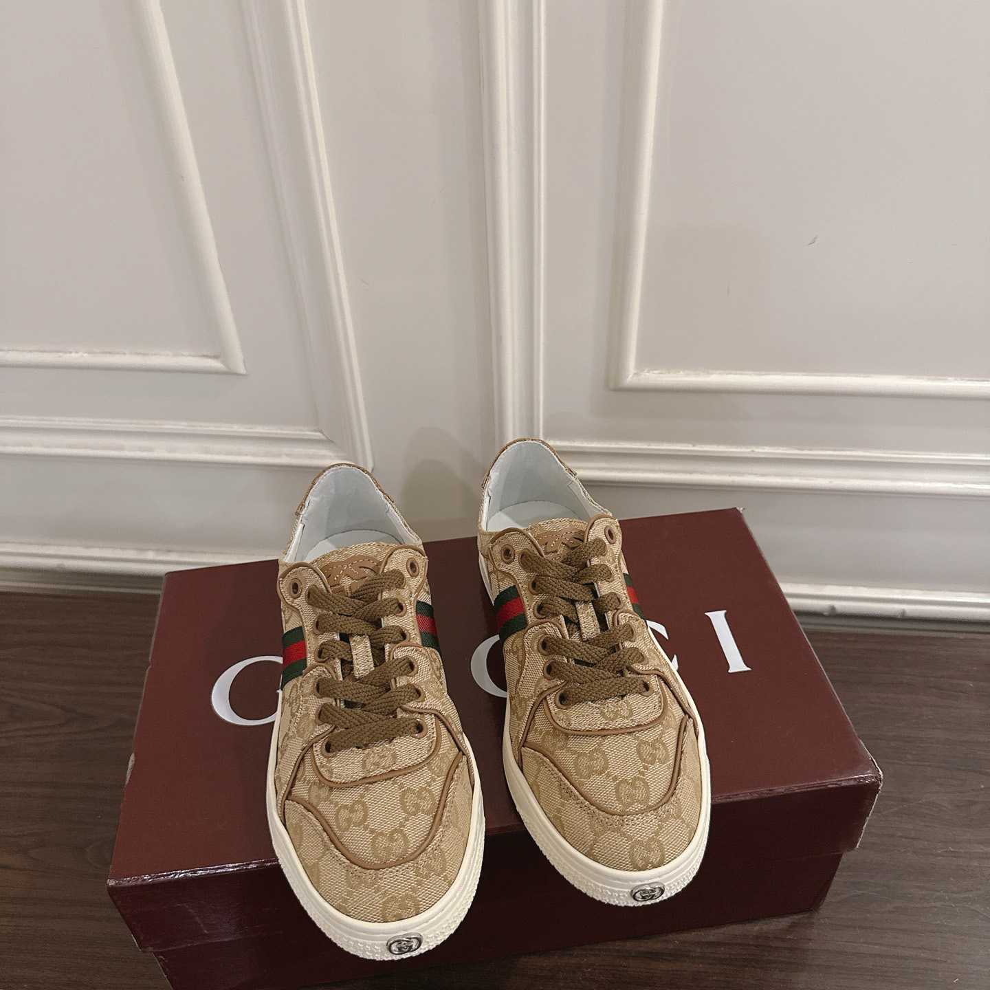 Gucci Stretch Low-Top Sneaker - FashionPlug