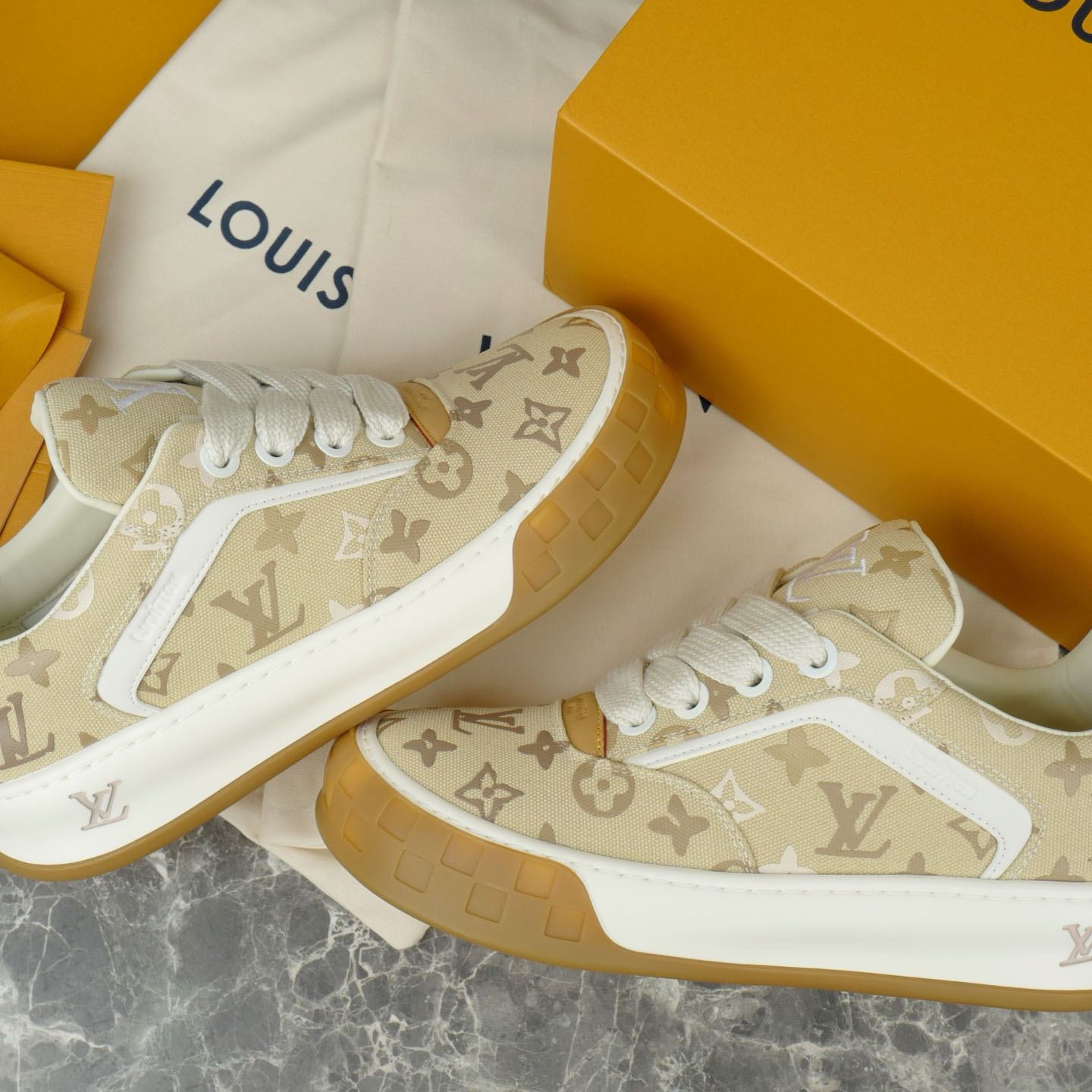 Louis Vuitton LV Tilted Sneaker 1AK81O - FashionPlug