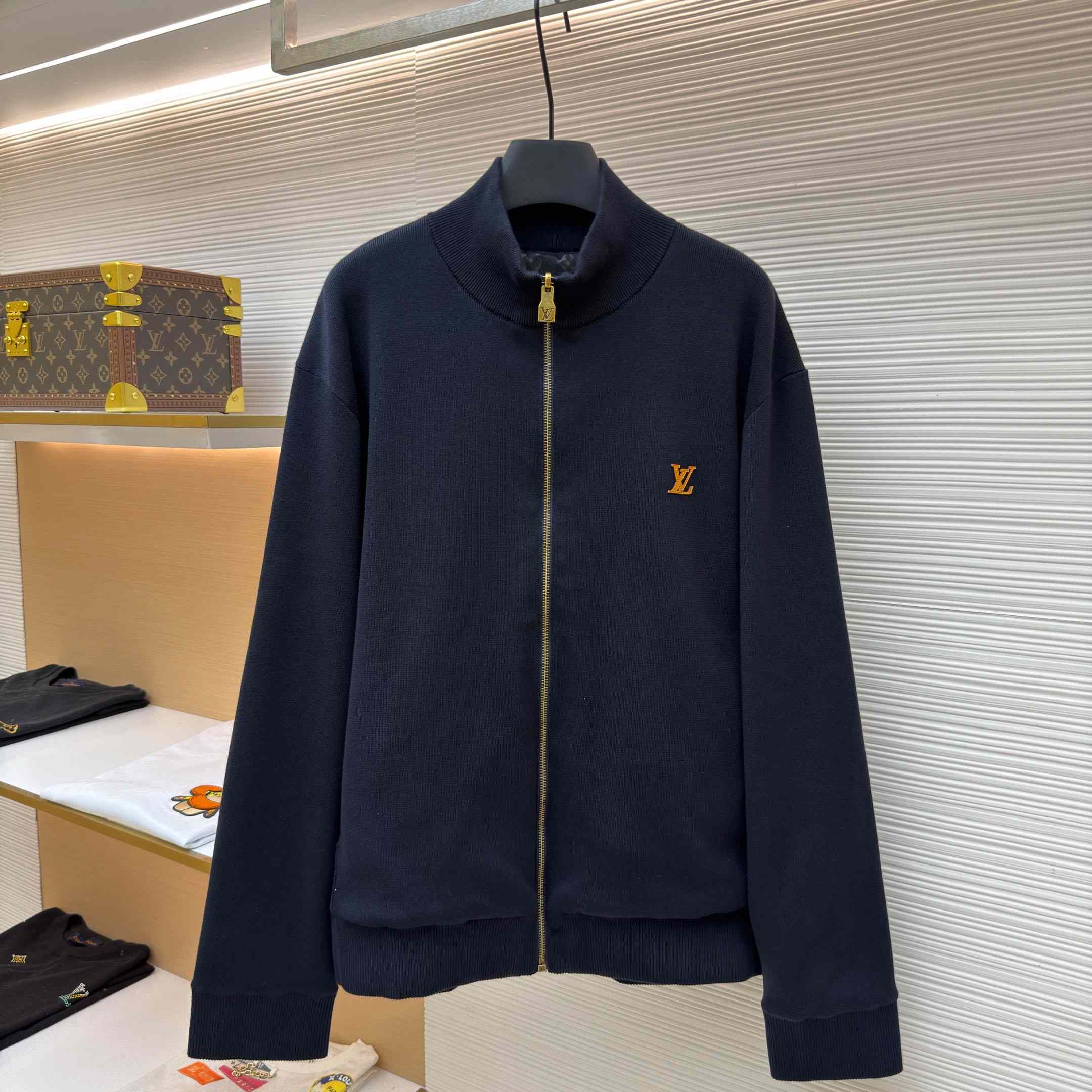 Louis Vuitton Reversible Nylon Hybrid Track Top 1AK72W - FashionPlug