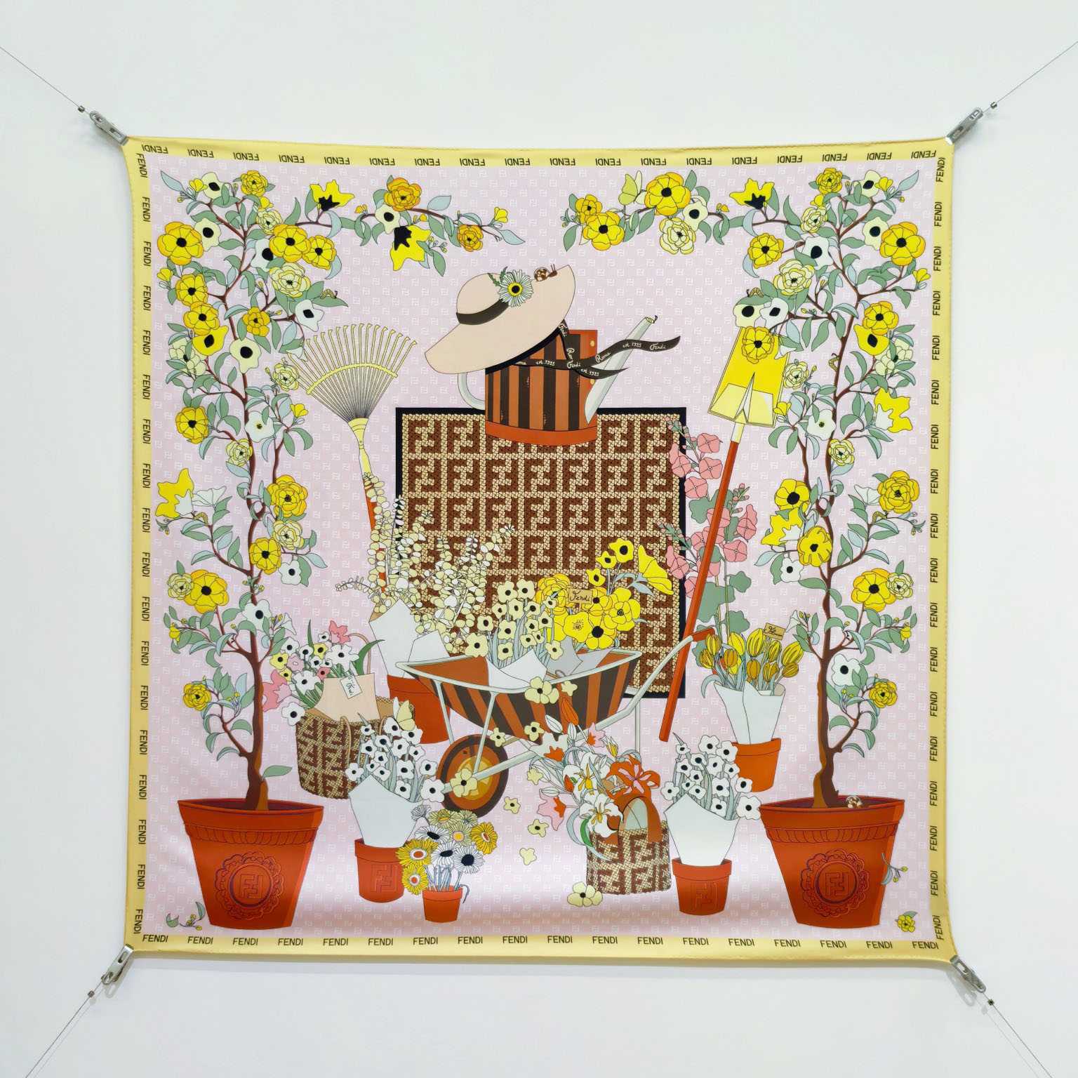 Fendi Gardening Foulard - FashionPlug