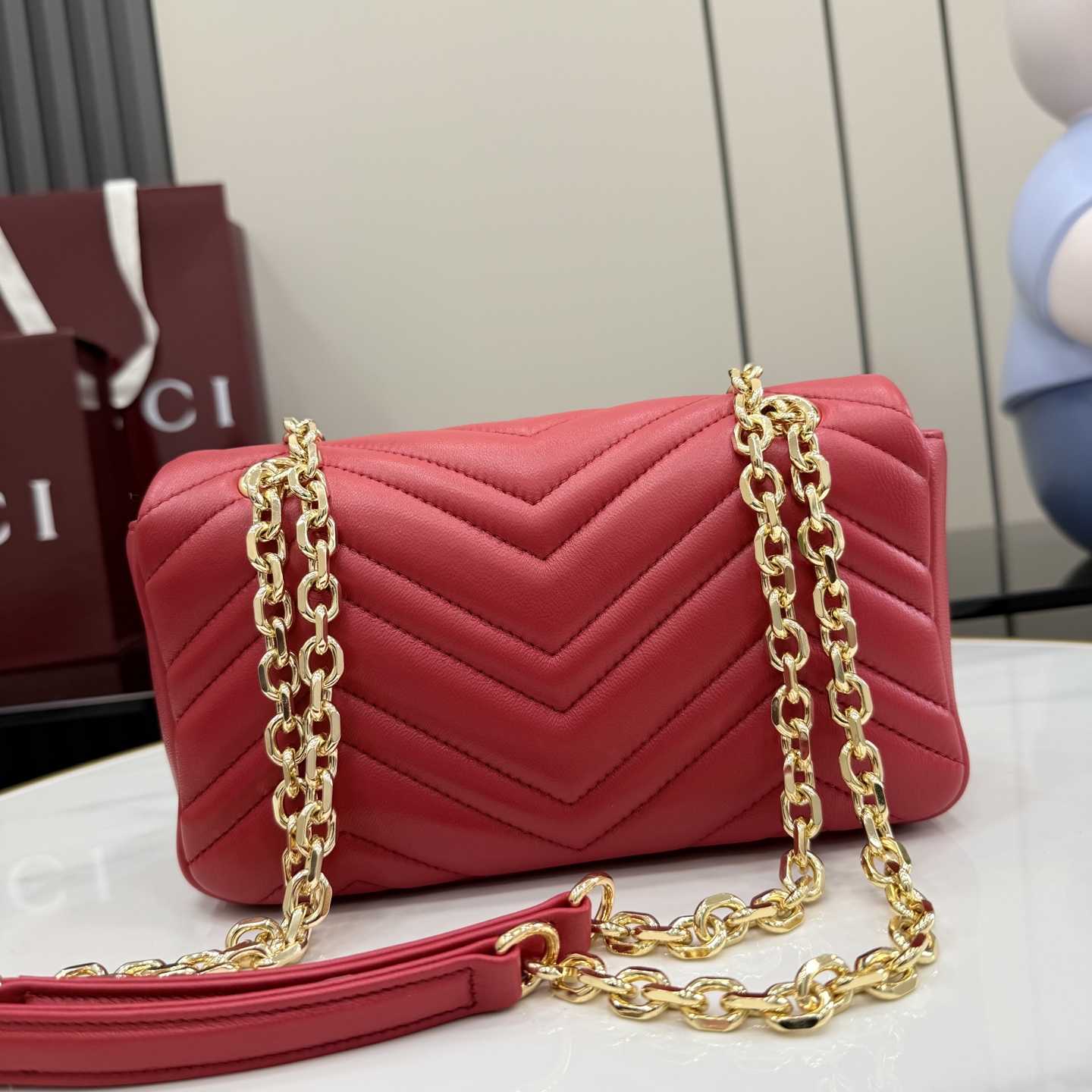 Gucci GG Marmont Small Shoulder Bag - FashionPlug