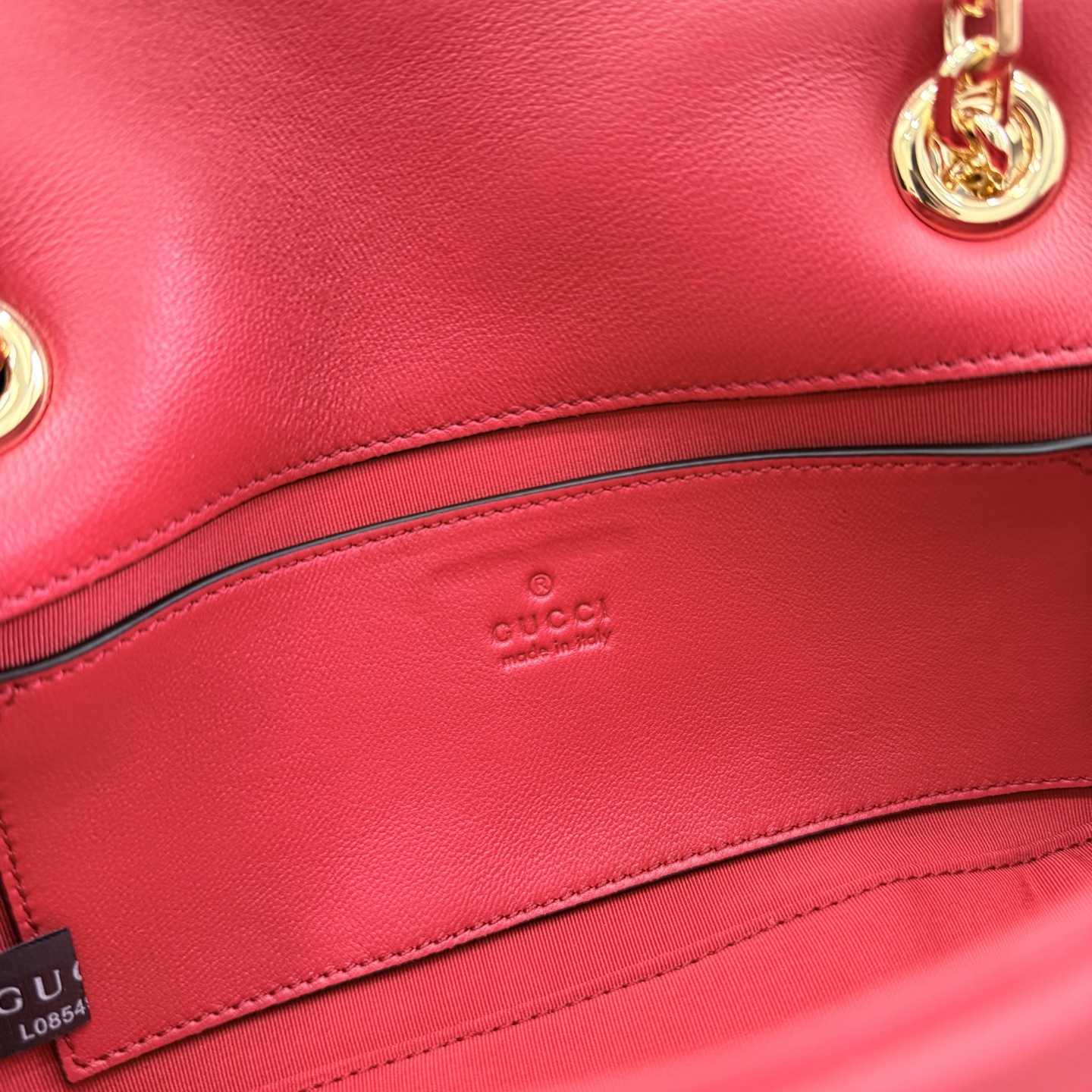 Gucci GG Marmont Small Shoulder Bag - FashionPlug