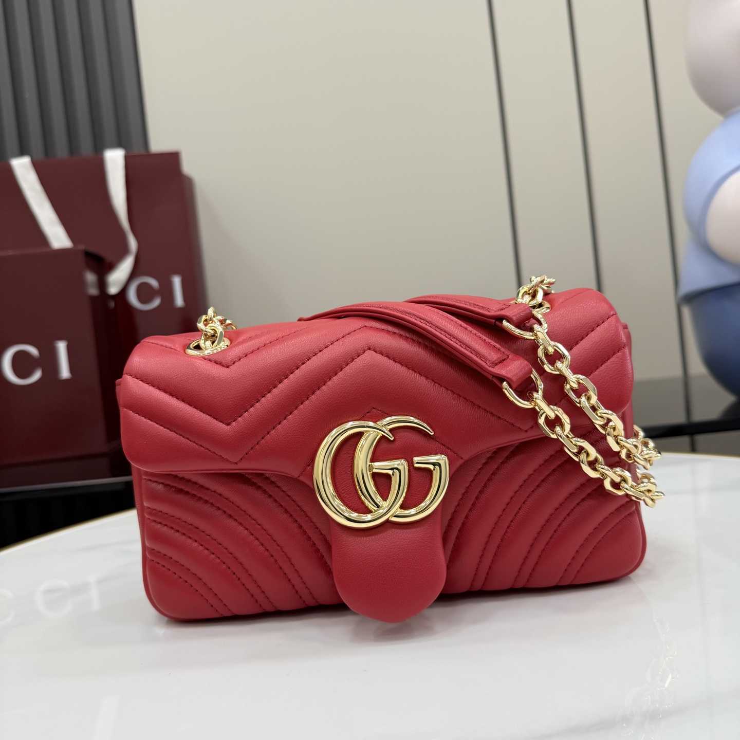 Gucci GG Marmont Small Shoulder Bag - FashionPlug