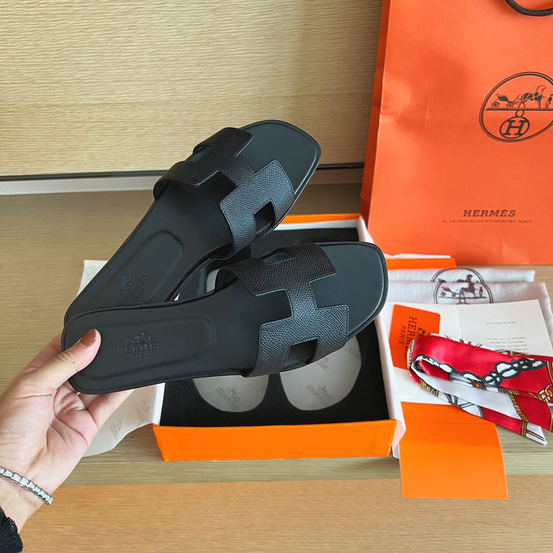 Hermes Oran Sandal - FashionPlug
