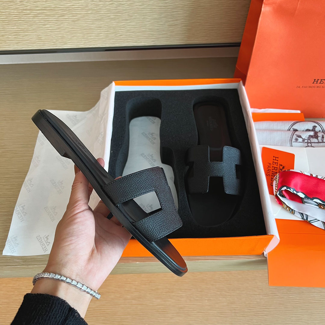 Hermes Oran Sandal - FashionPlug