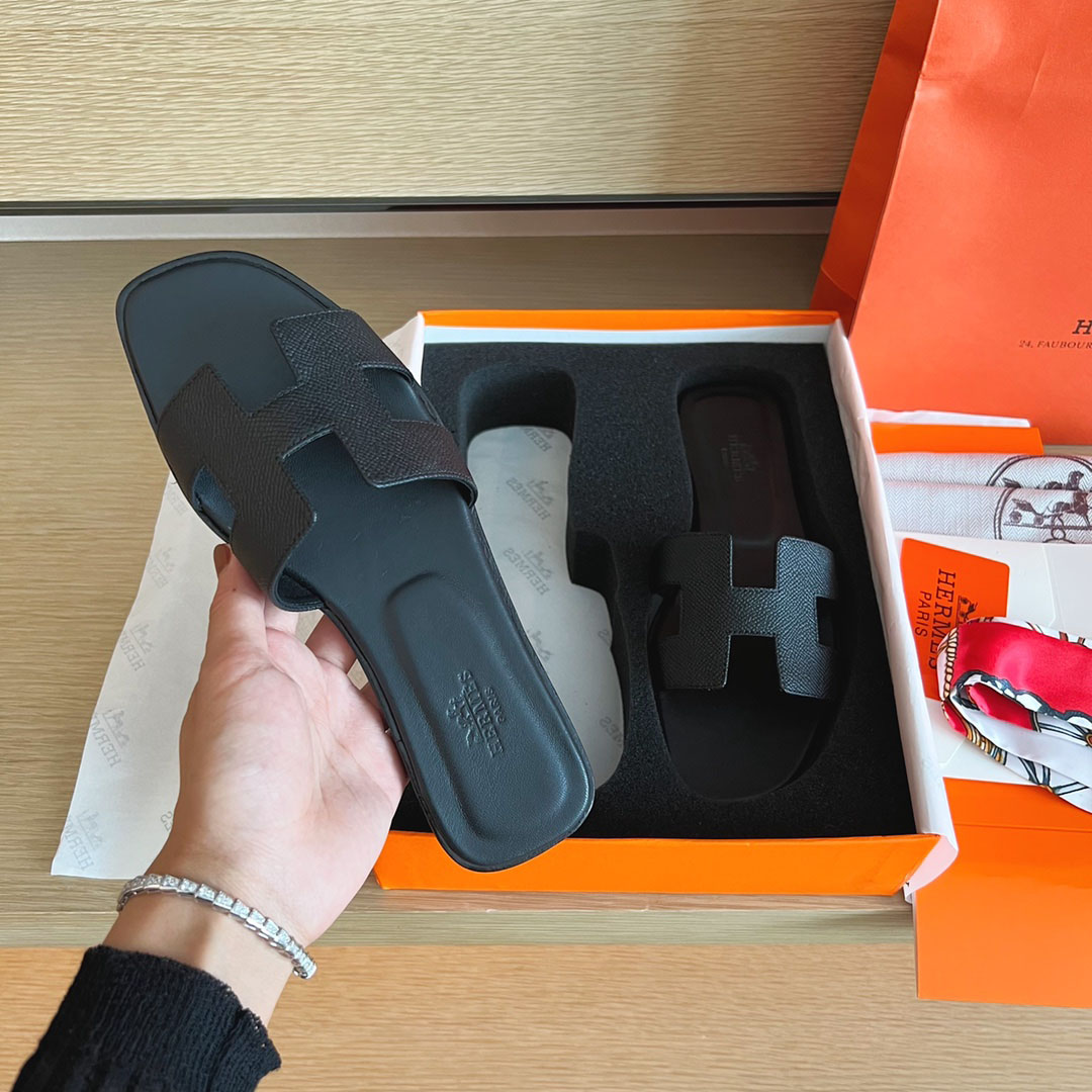 Hermes Oran Sandal - FashionPlug