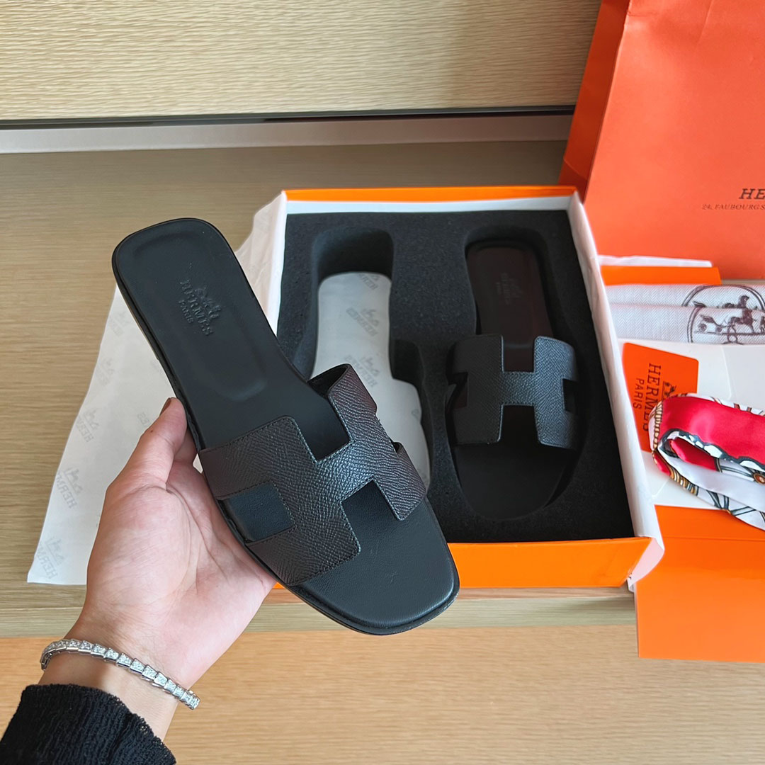 Hermes Oran Sandal - FashionPlug