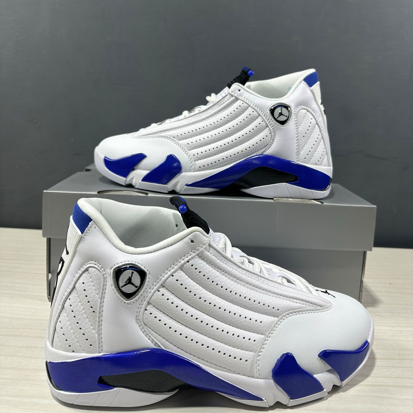  Jordan Air Jordan 14 retro hyper royal Sneakers       487471-104  - FashionPlug
