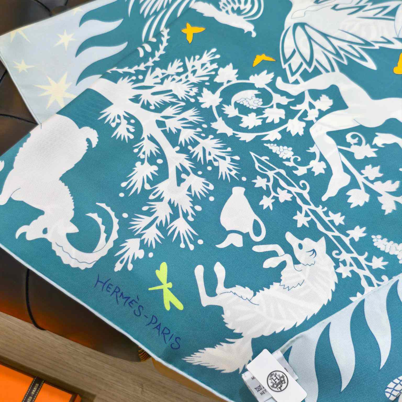 Hermes Sous le Charme D'Orphee Detail Scarf  - FashionPlug