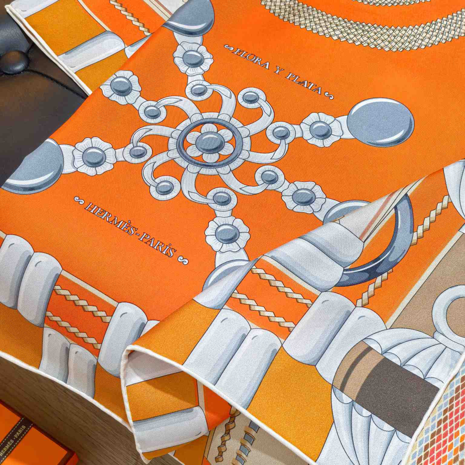 Hermes Flora Y Plata Scarf 90 - FashionPlug