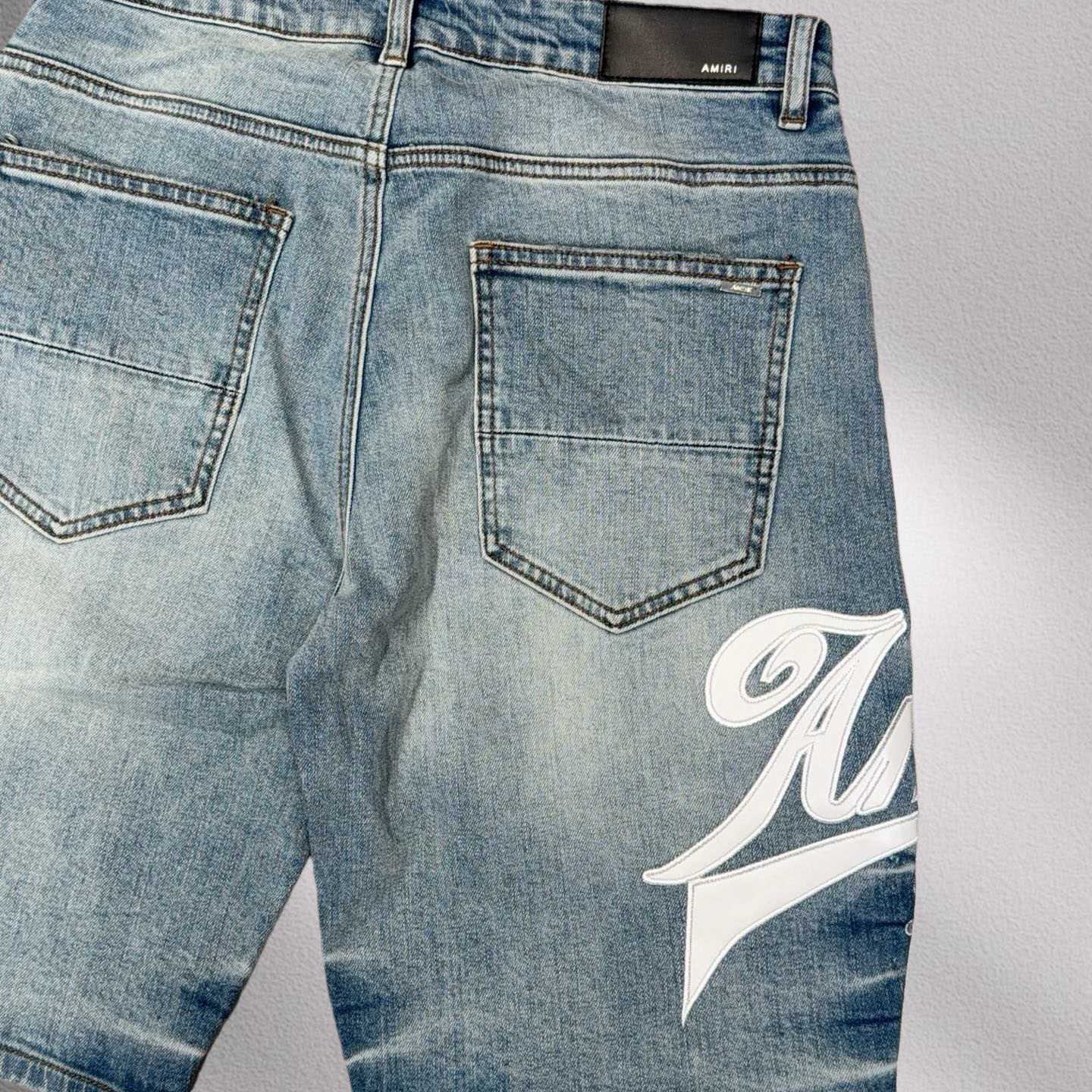 Amiri Shorts   20271 - FashionPlug