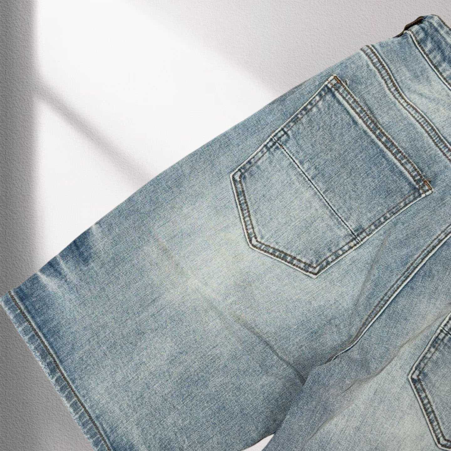 Amiri Shorts   20271 - FashionPlug