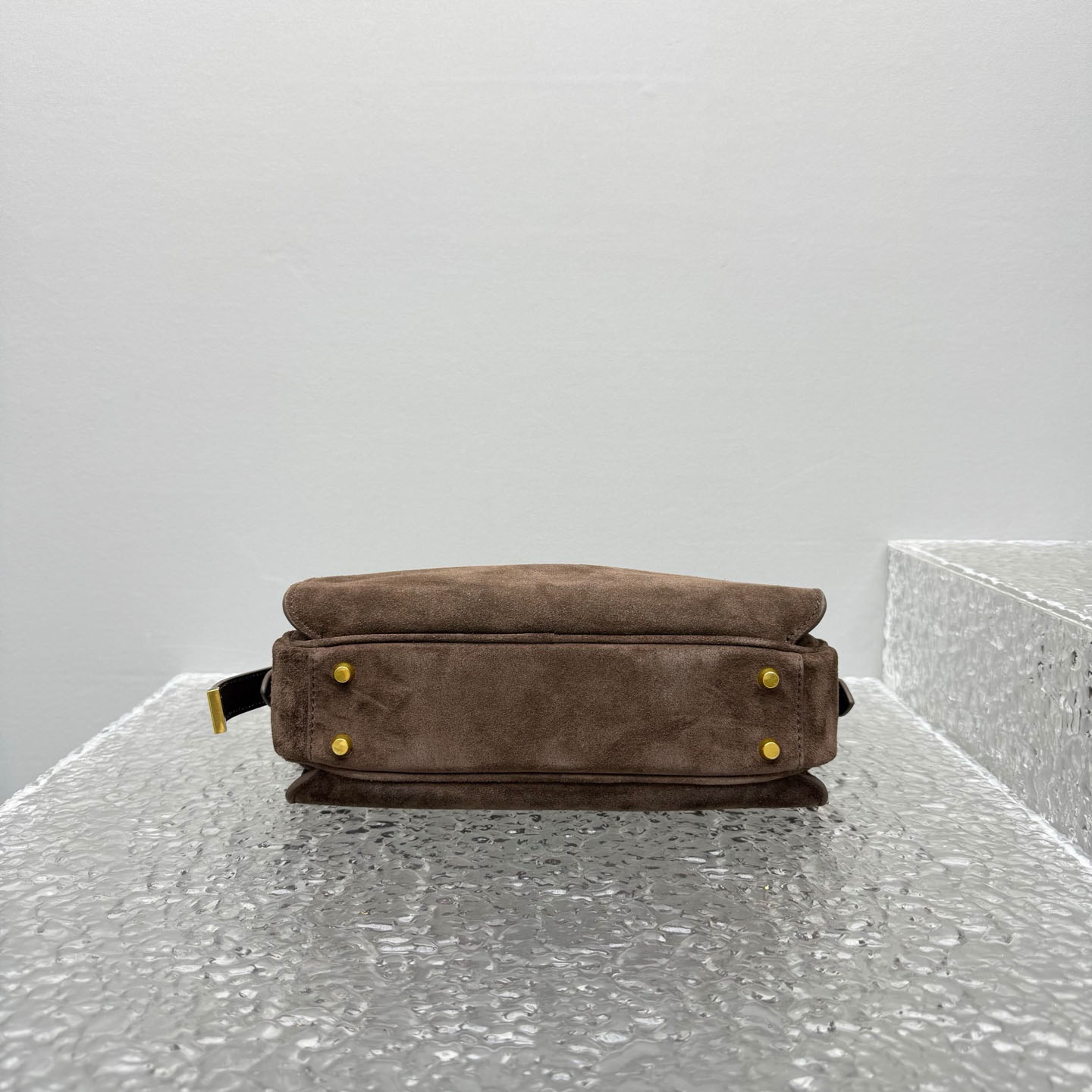 Balenciaga  Le 7 Shoulder Bag Medium In Moka - FashionPlug