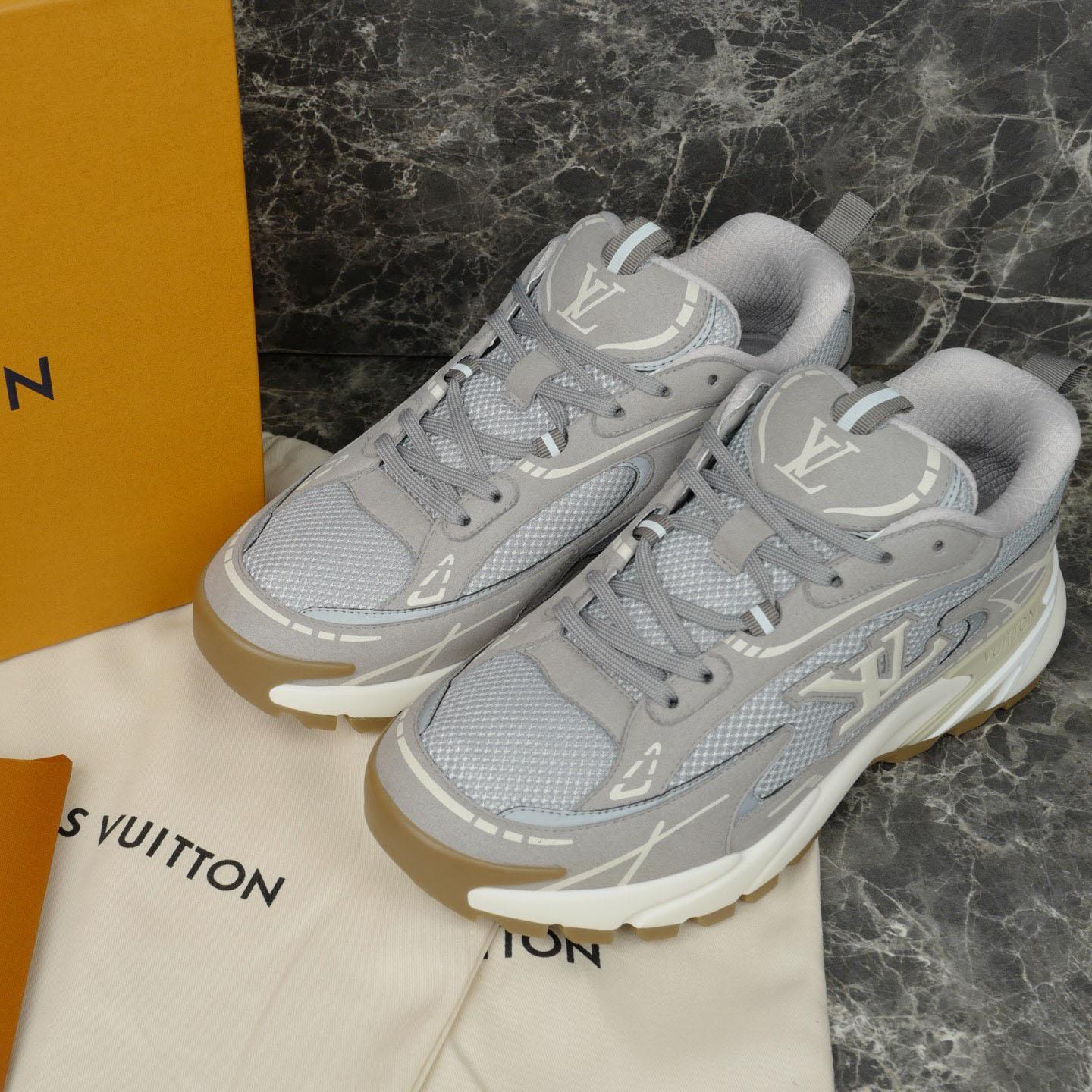 Louis Vuitton LV Tatic Runner Sneaker 1AKC3L - FashionPlug