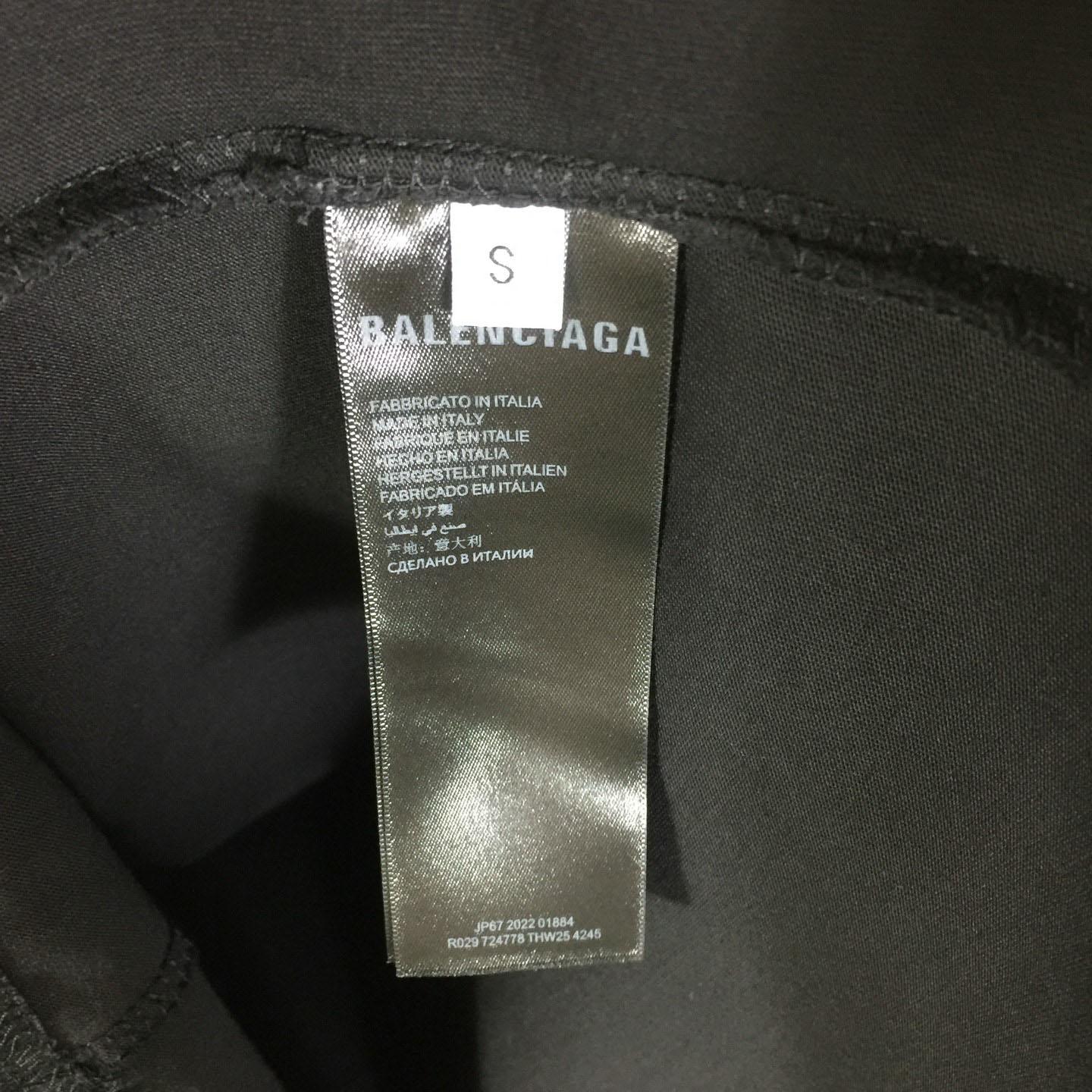 Balenciaga Washed Crayon Loop Medium Fit T‑shirt In Cotton - FashionPlug