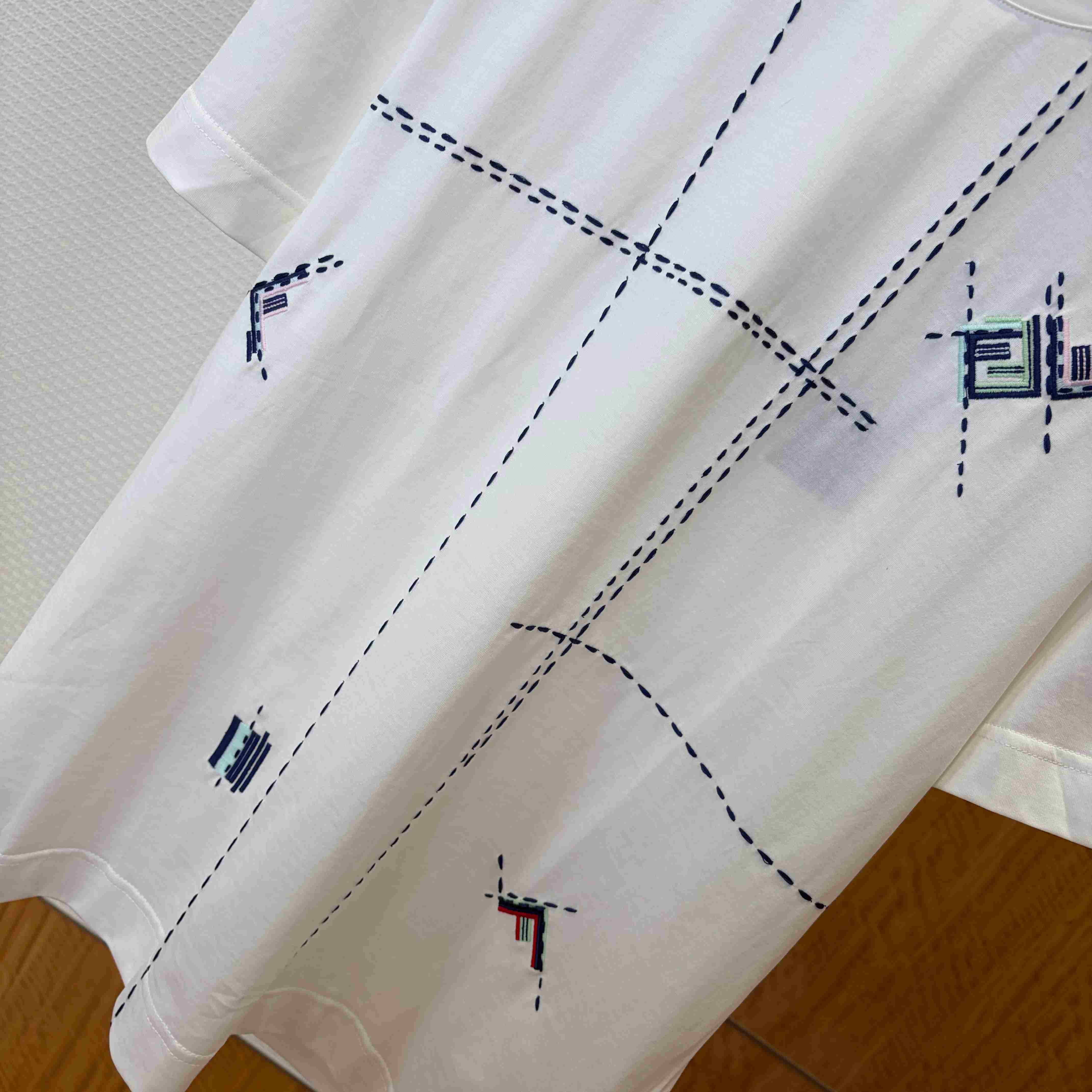 Fendi White Cotton T-shirt - FashionPlug