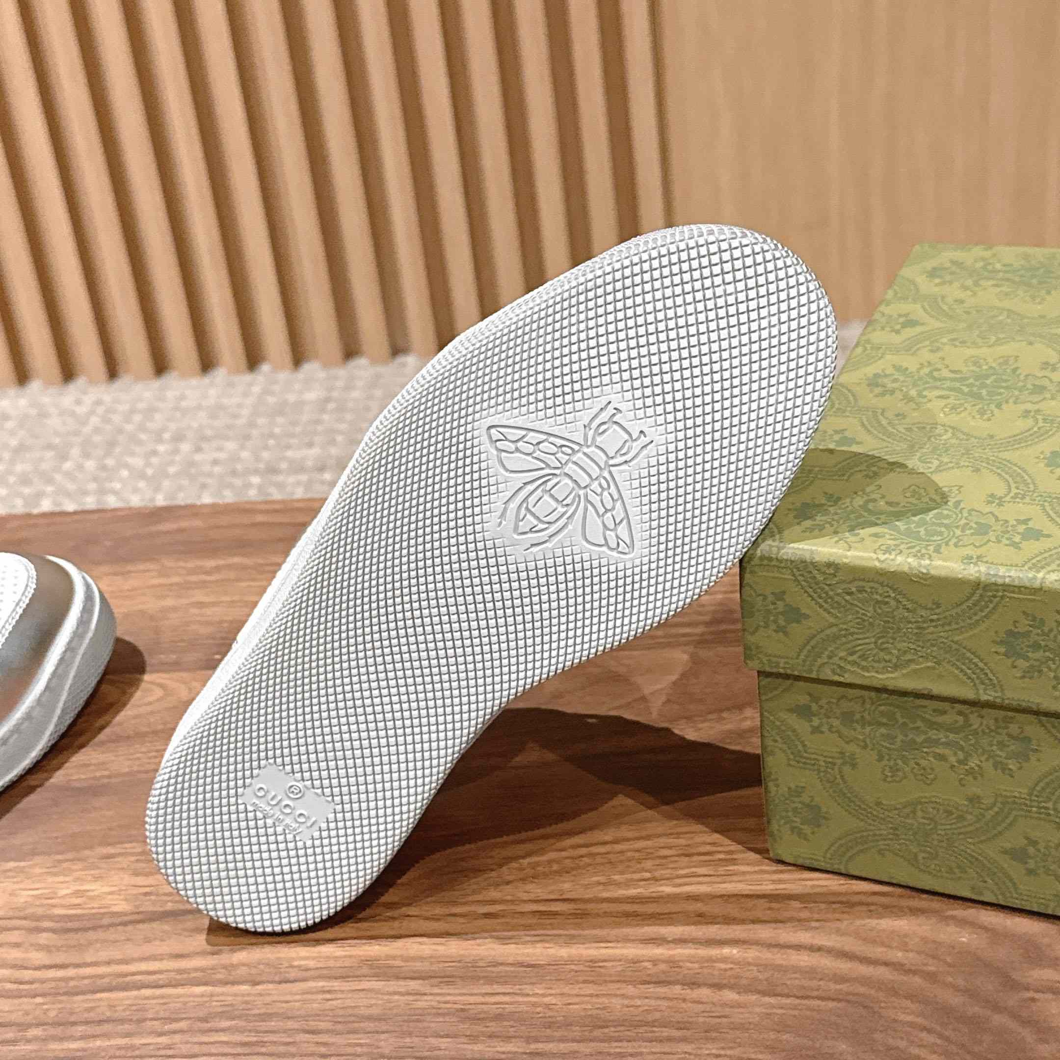 Gucci Worn-Out Effect Screener Sneaker - FashionPlug