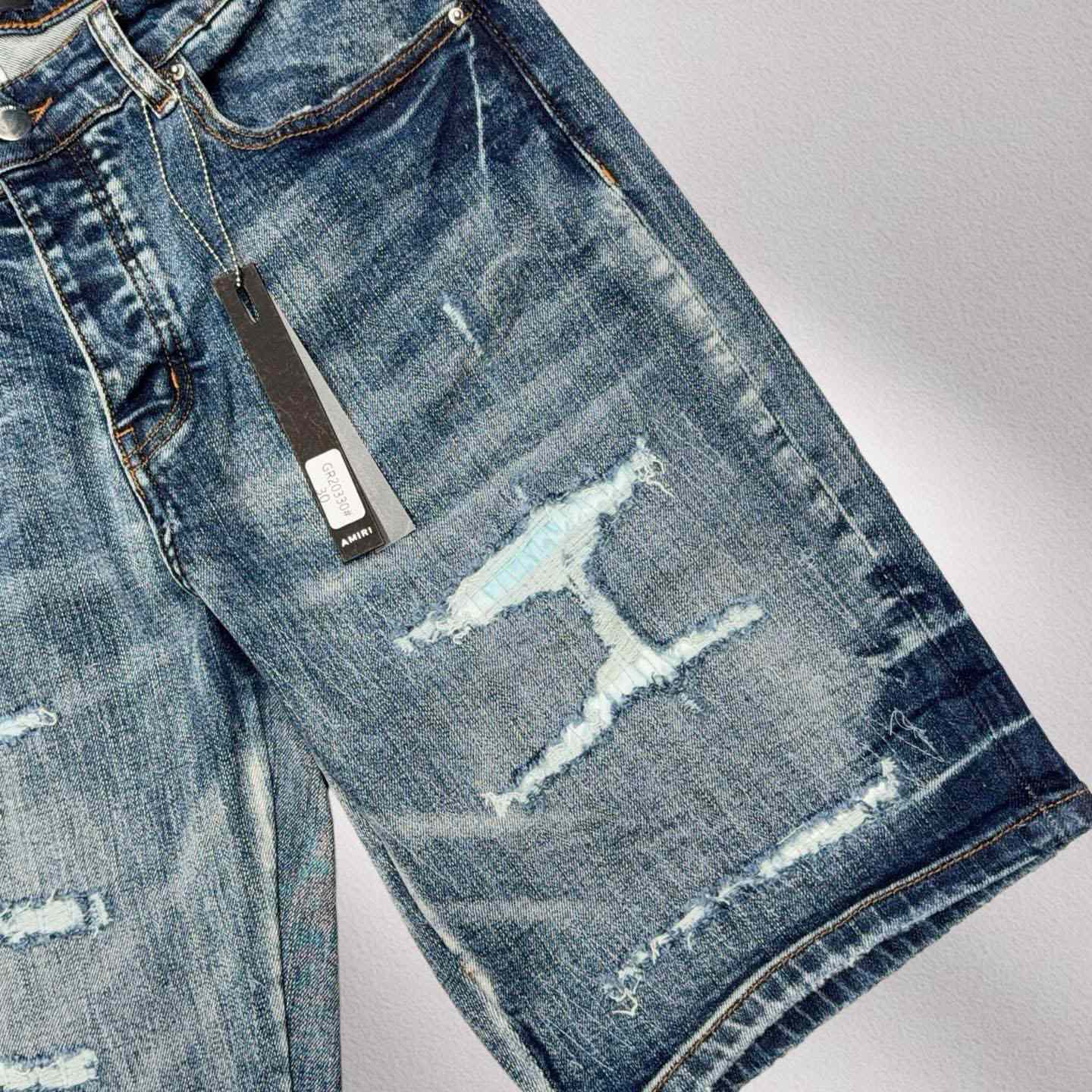 Amiri Shorts   20330 - FashionPlug