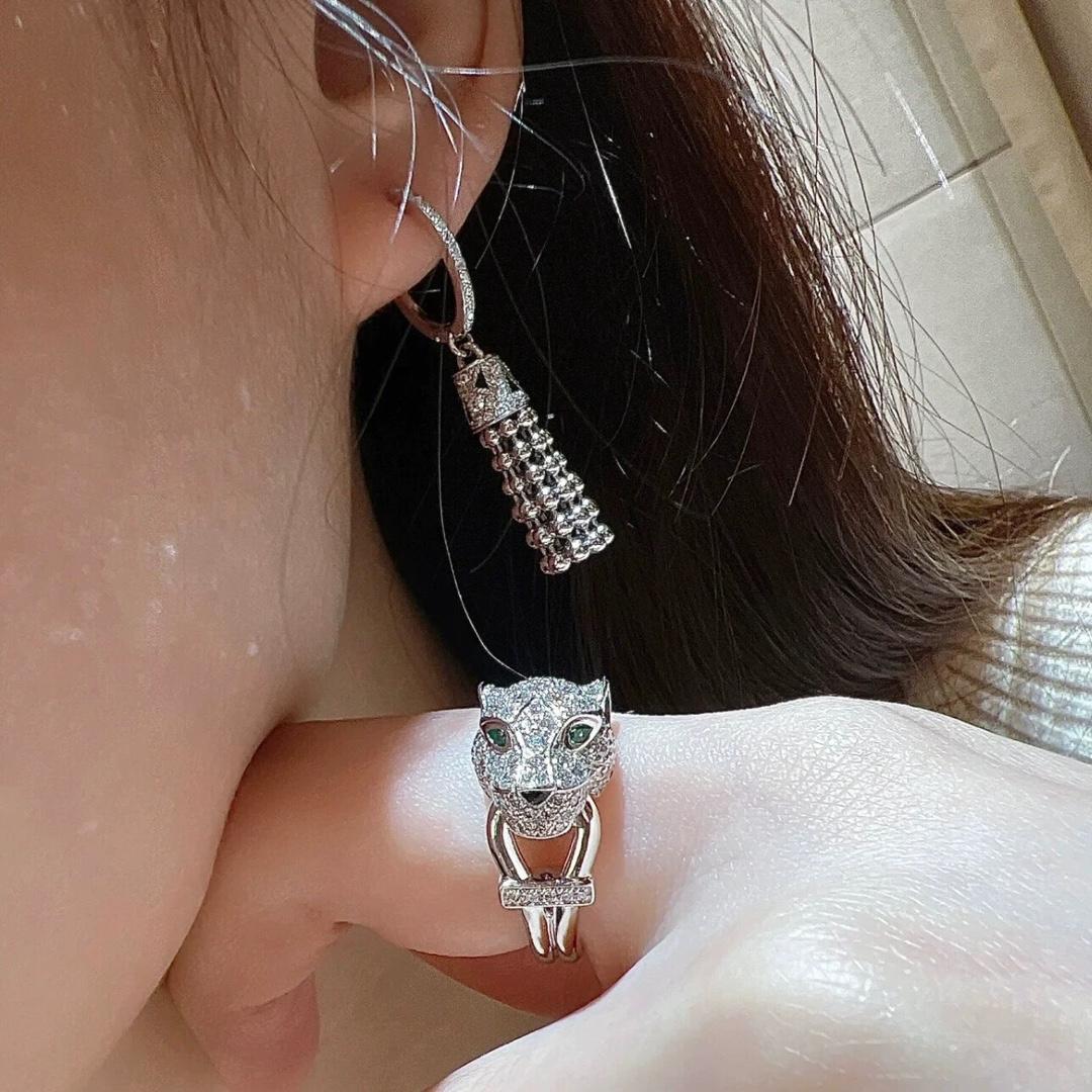 Cartier Panthère De Cartier Earrings - FashionPlug