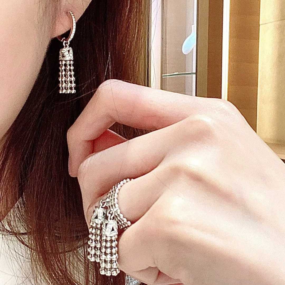 Cartier Panthère De Cartier Earrings - FashionPlug
