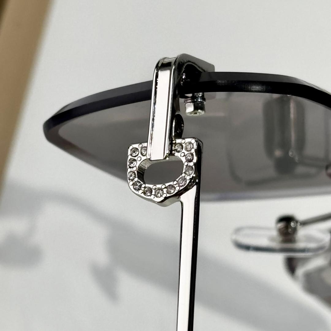 Cartier  CT01130 Sunglasses    - FashionPlug