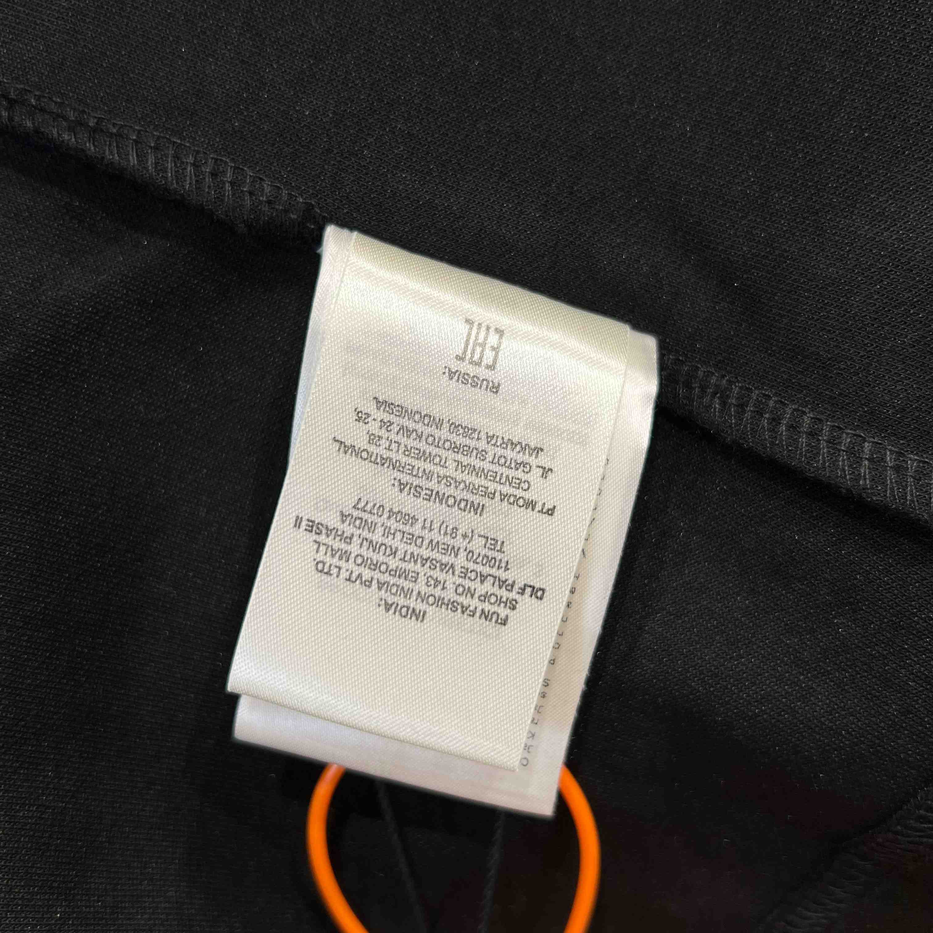 Fendi Black Cotton T-shirt - FashionPlug