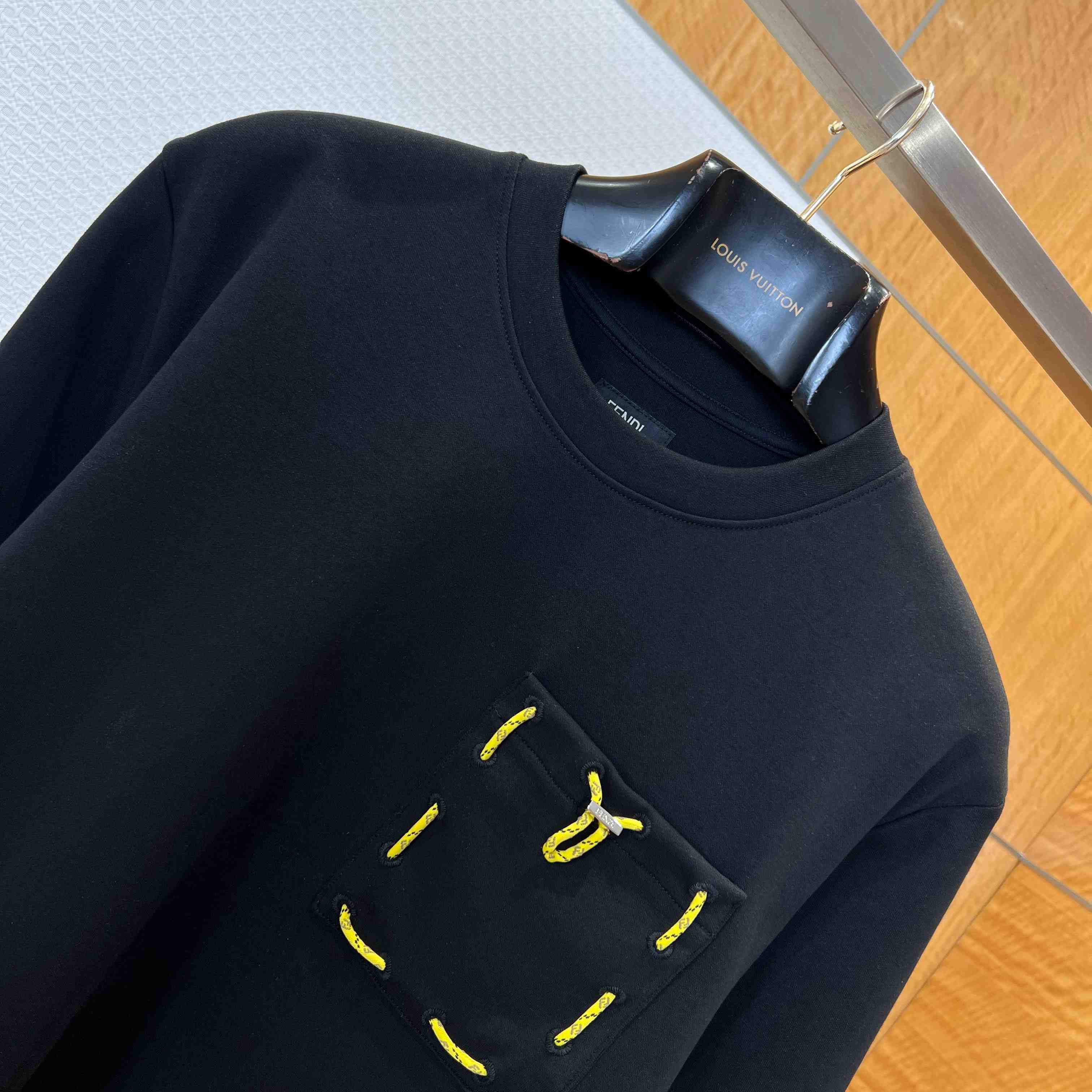 Fendi Black Cotton T-shirt - FashionPlug
