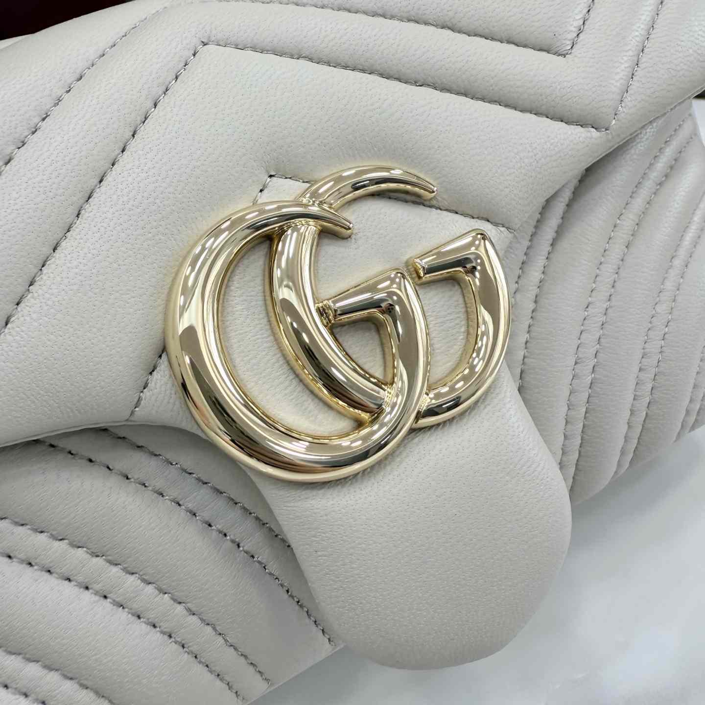 Gucci GG Marmont Small Shoulder Bag - FashionPlug