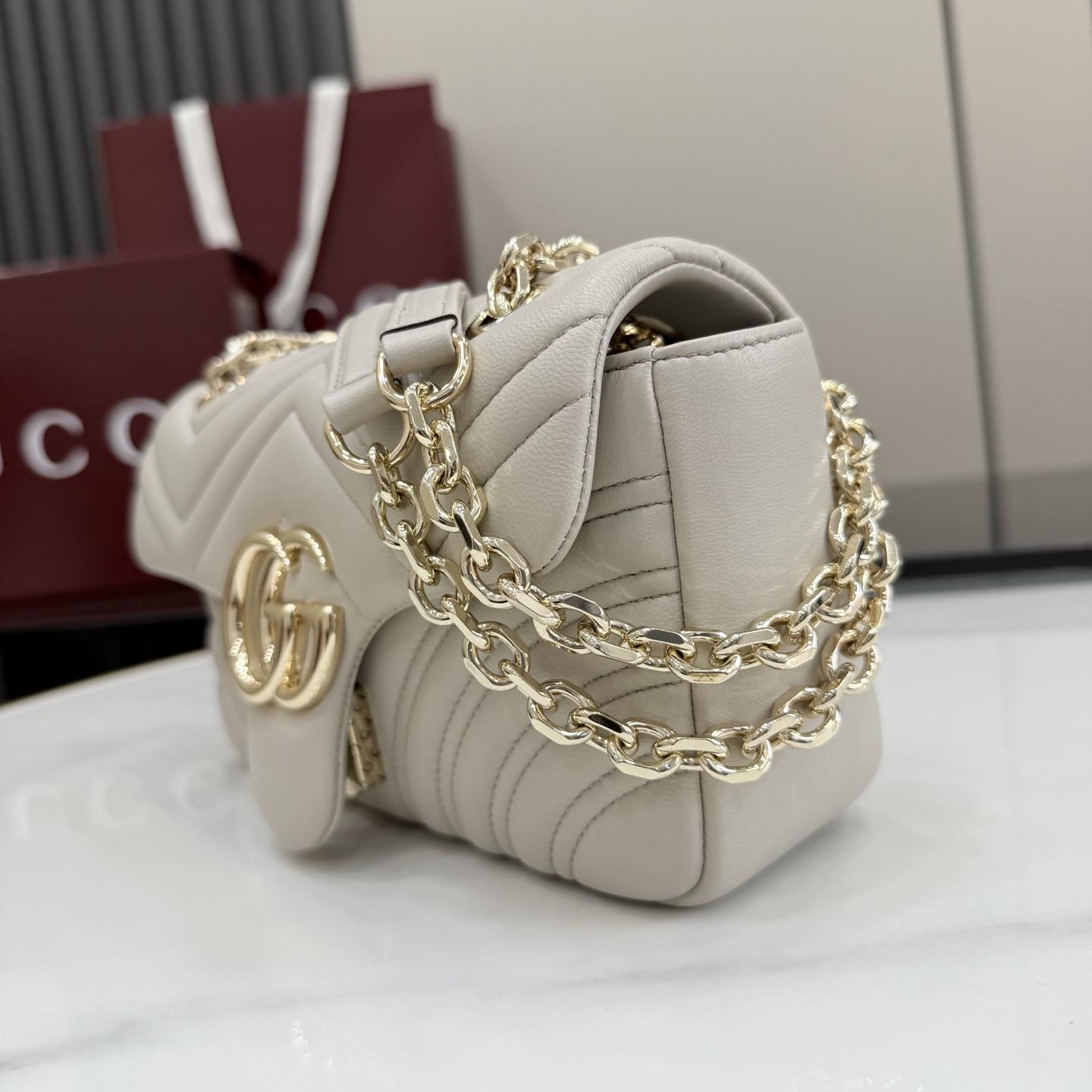 Gucci GG Marmont Small Shoulder Bag - FashionPlug