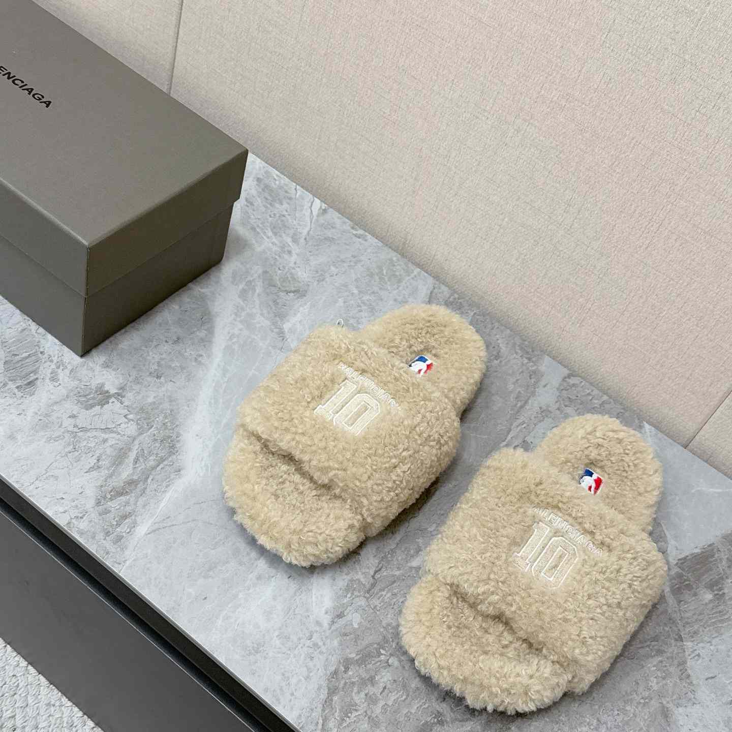 Balenciaga | Nba Collaboration Furry Open Mule - FashionPlug