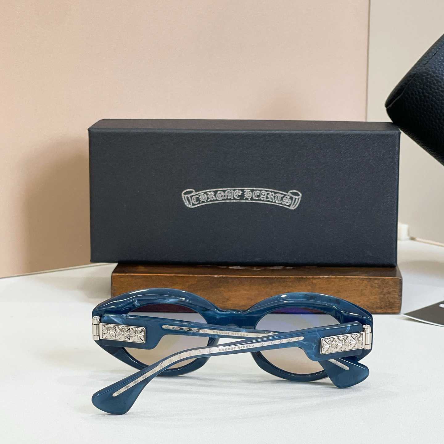 Chrome Hearts VAJAMMIN Sunglasses - FashionPlug