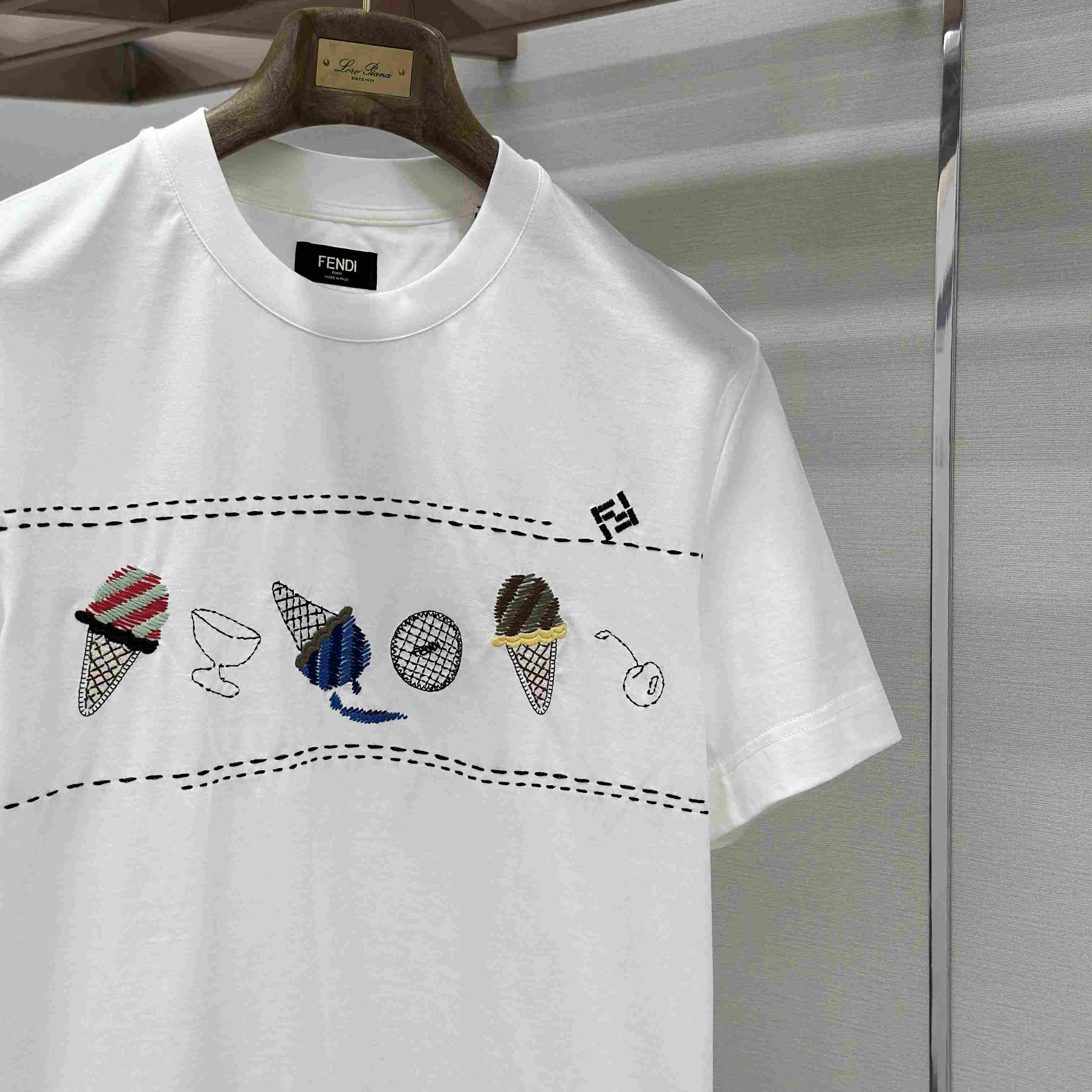 Fendi White Cotton T-shirt - FashionPlug