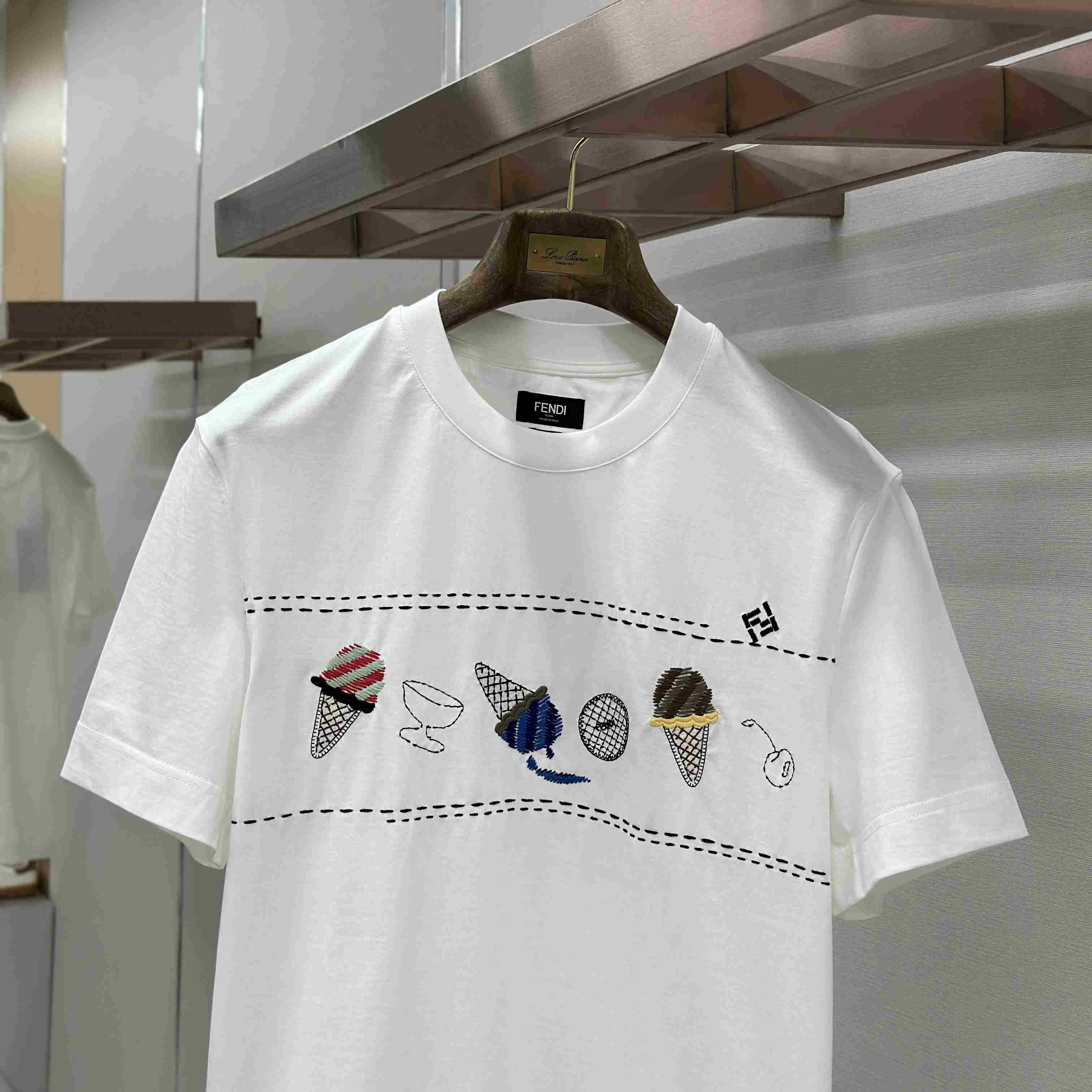 Fendi White Cotton T-shirt - FashionPlug
