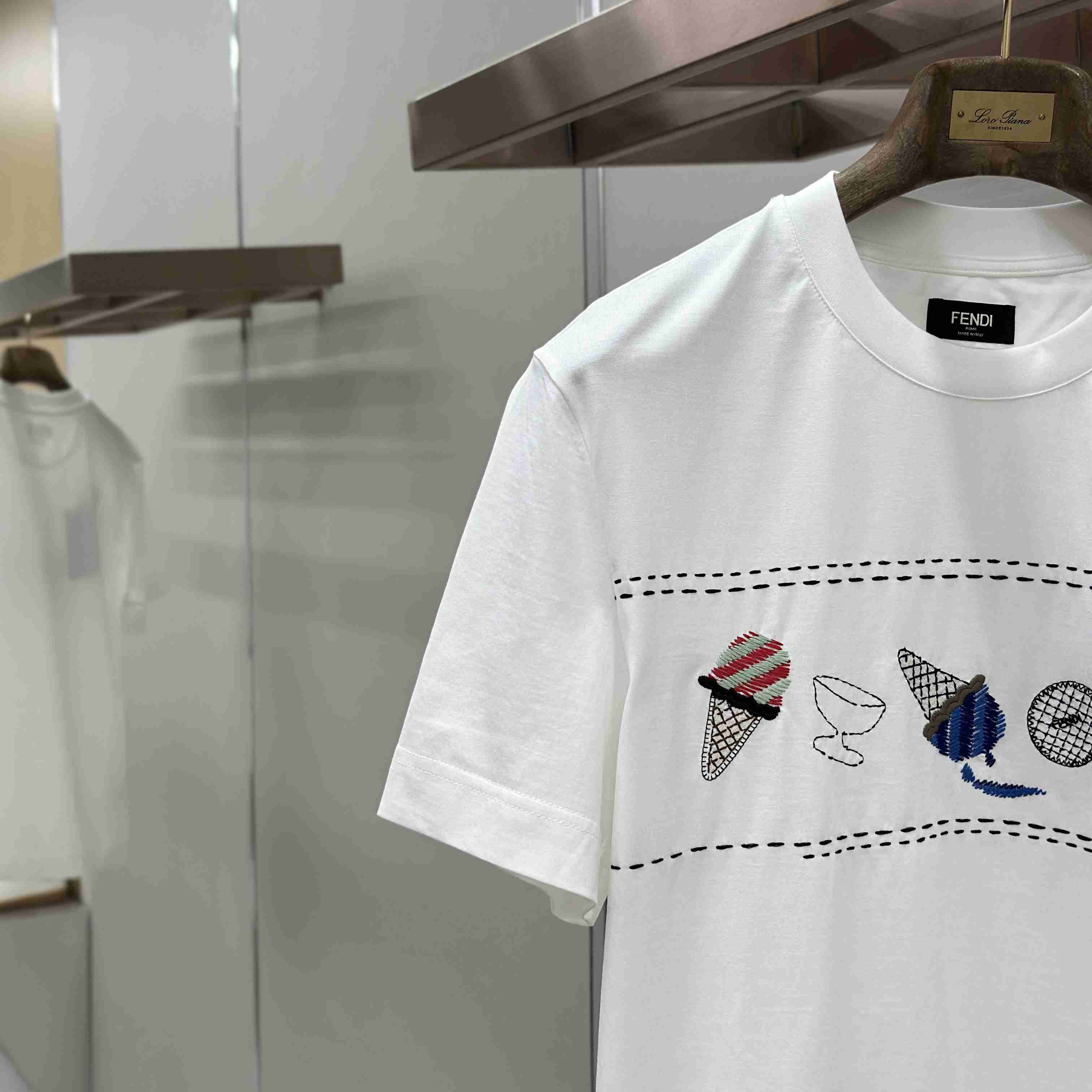 Fendi White Cotton T-shirt - FashionPlug