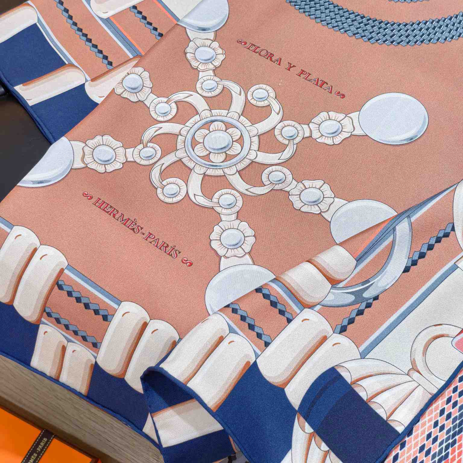 Hermes Flora Y Plata Scarf 90 - FashionPlug