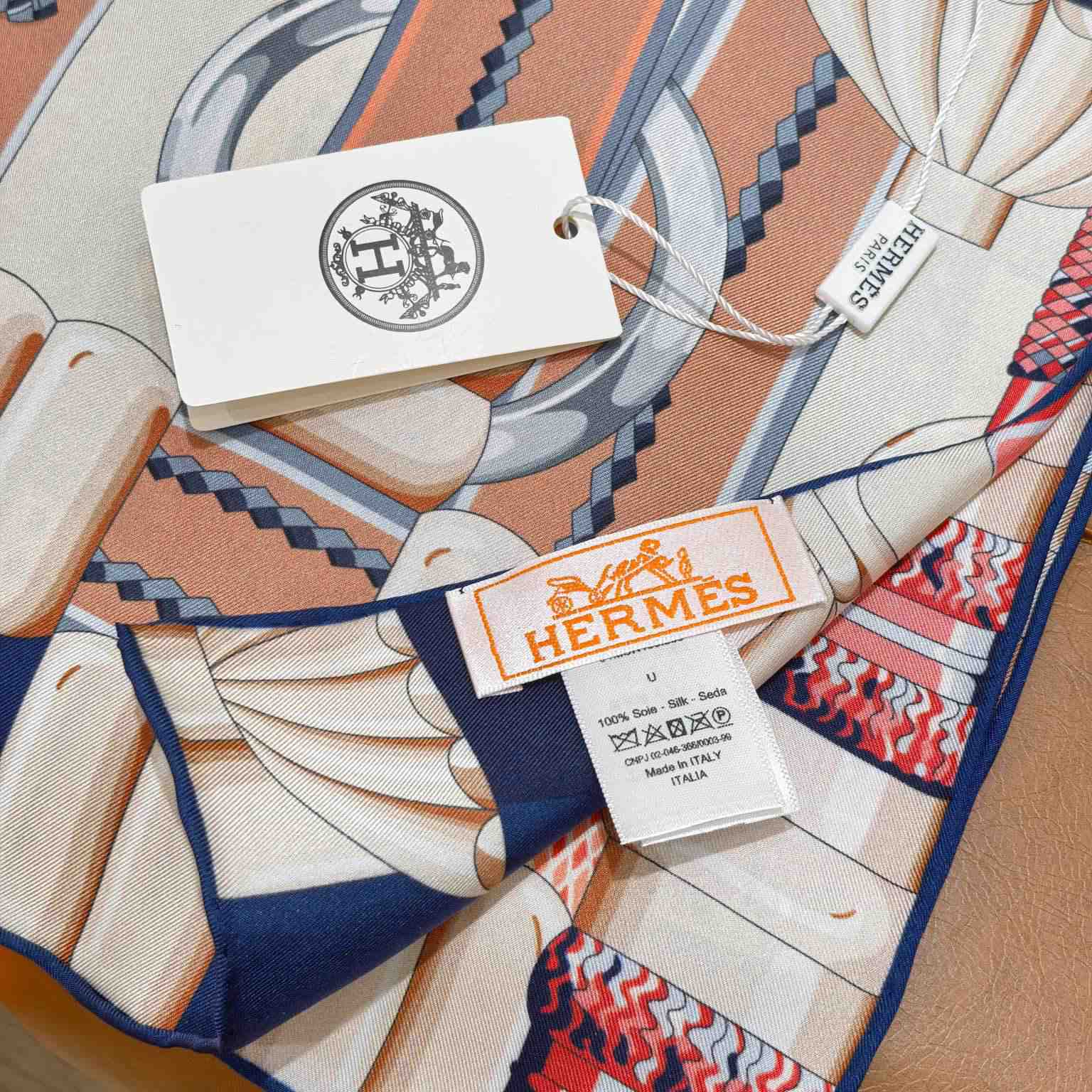 Hermes Flora Y Plata Scarf 90 - FashionPlug