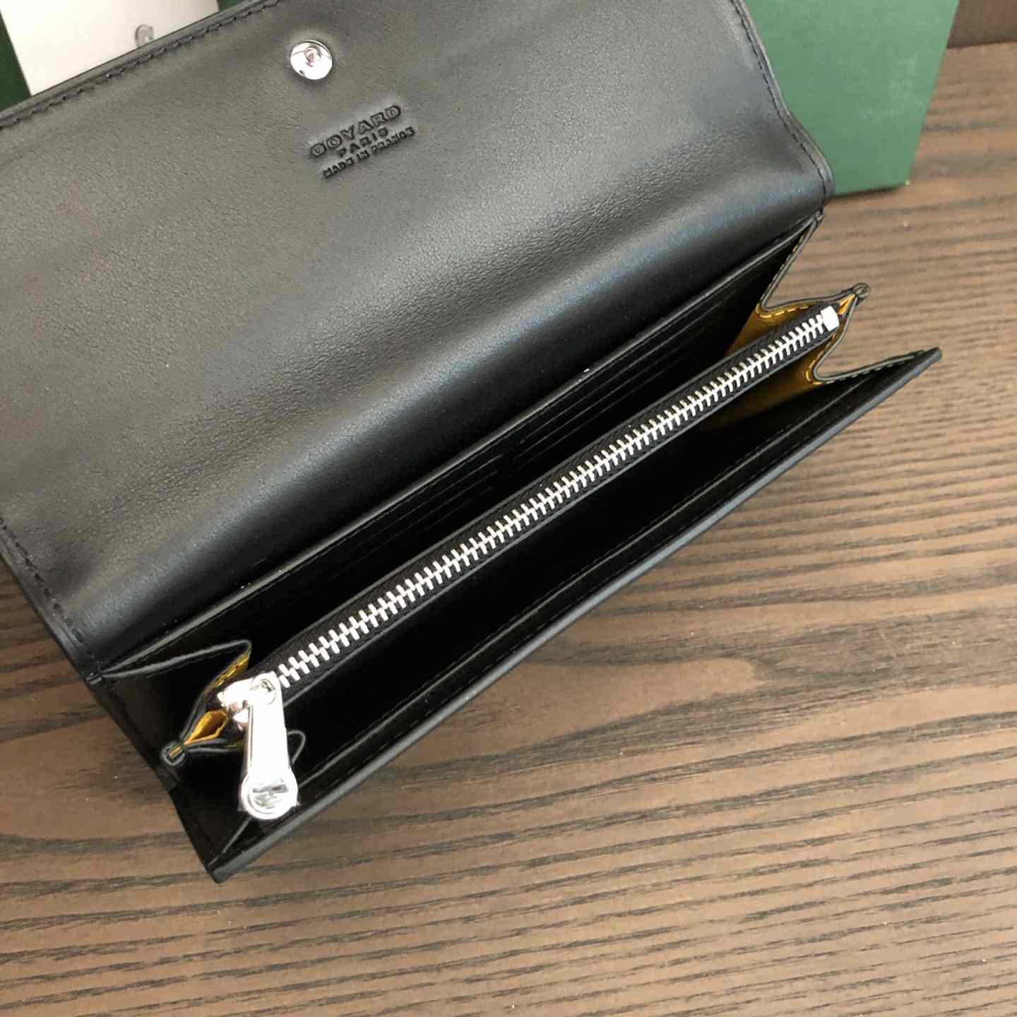 Goyard Portefeuille Wallet - FashionPlug