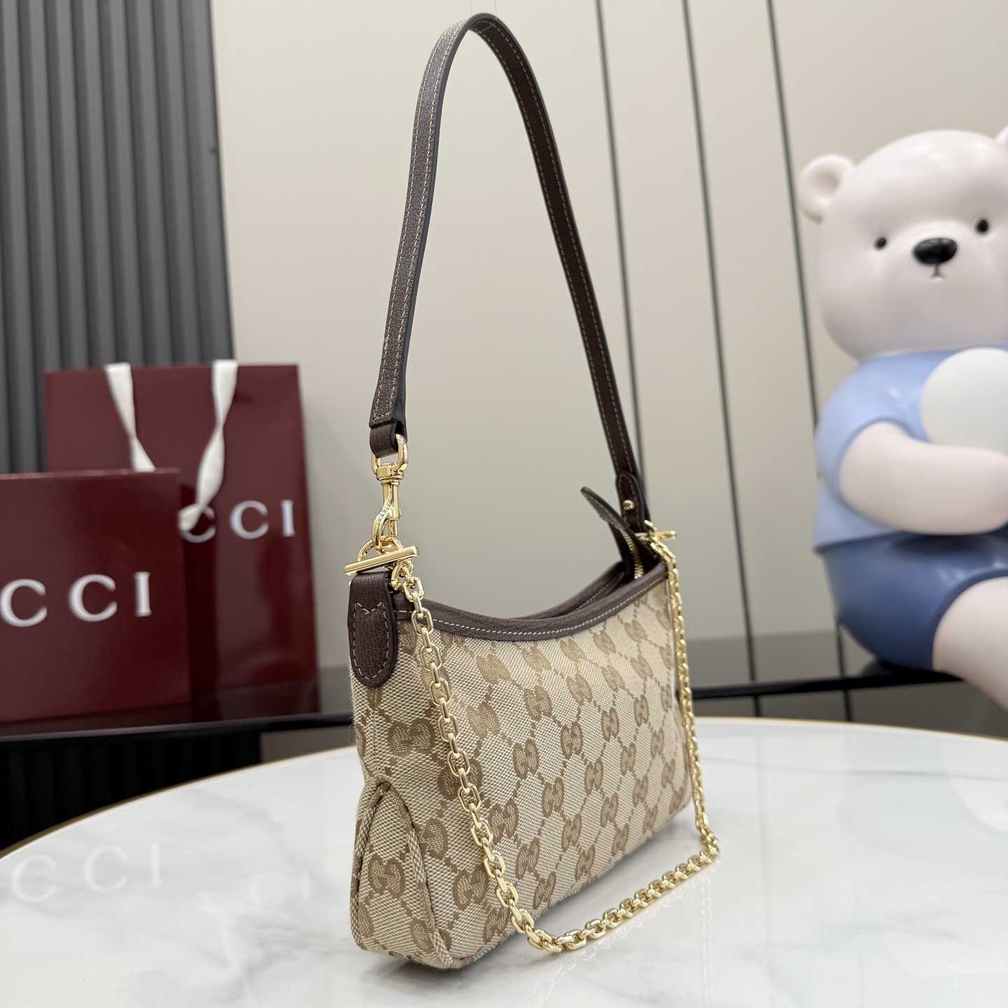 Gucci Gossip Small Shoulder Bag - FashionPlug