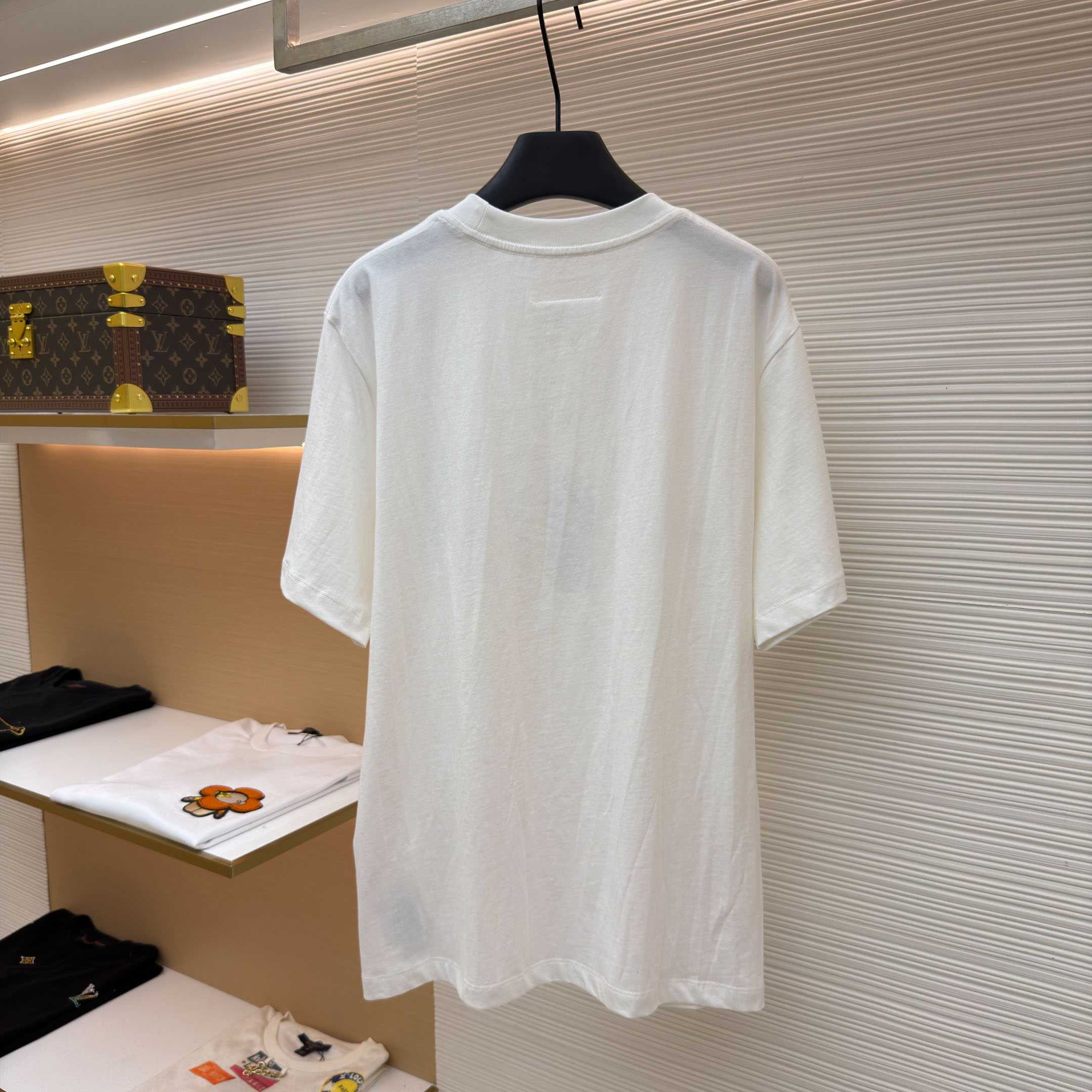 Maison Margiela White Label Patch T-shirt - FashionPlug