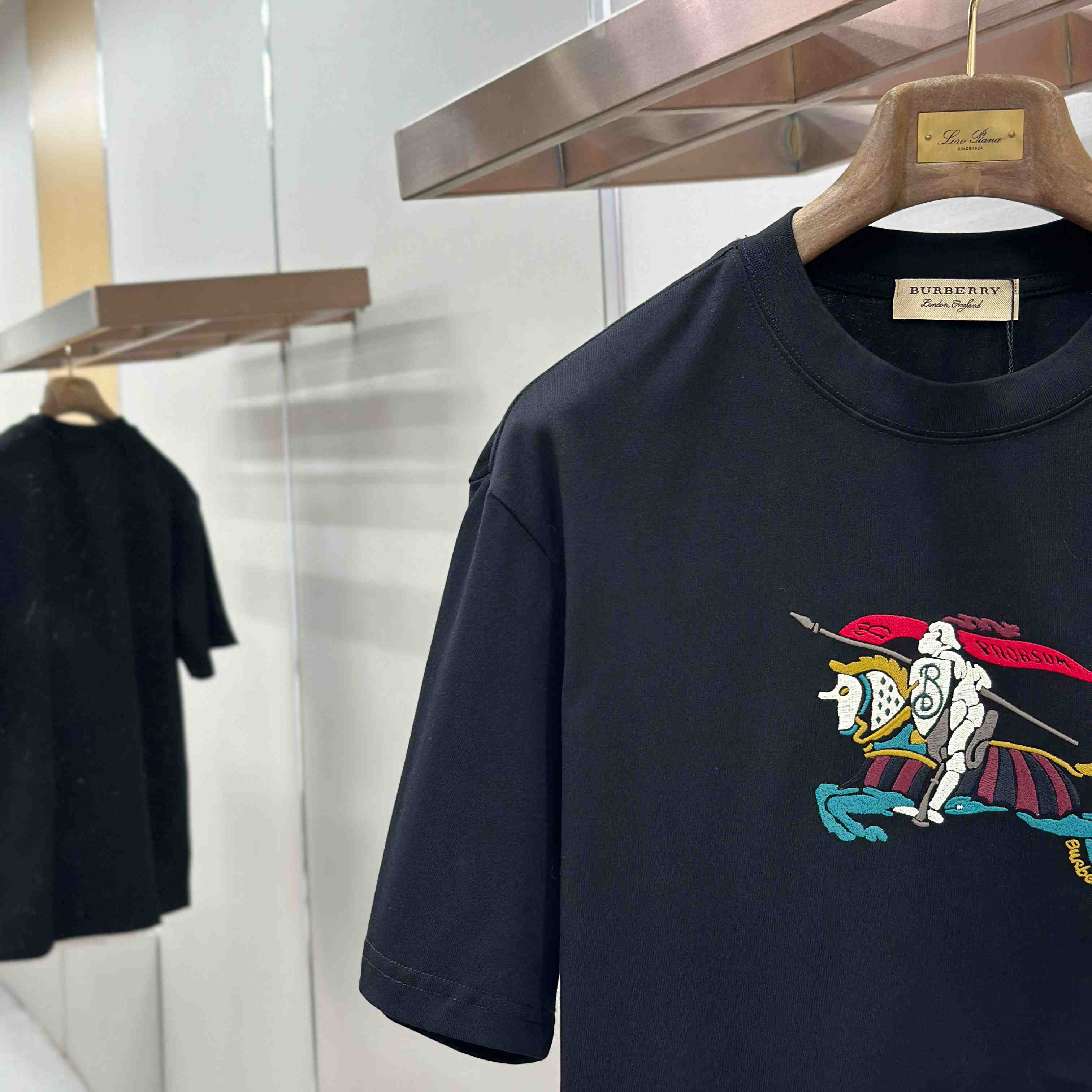 Burberry Knight Cotton T-shirt - FashionPlug