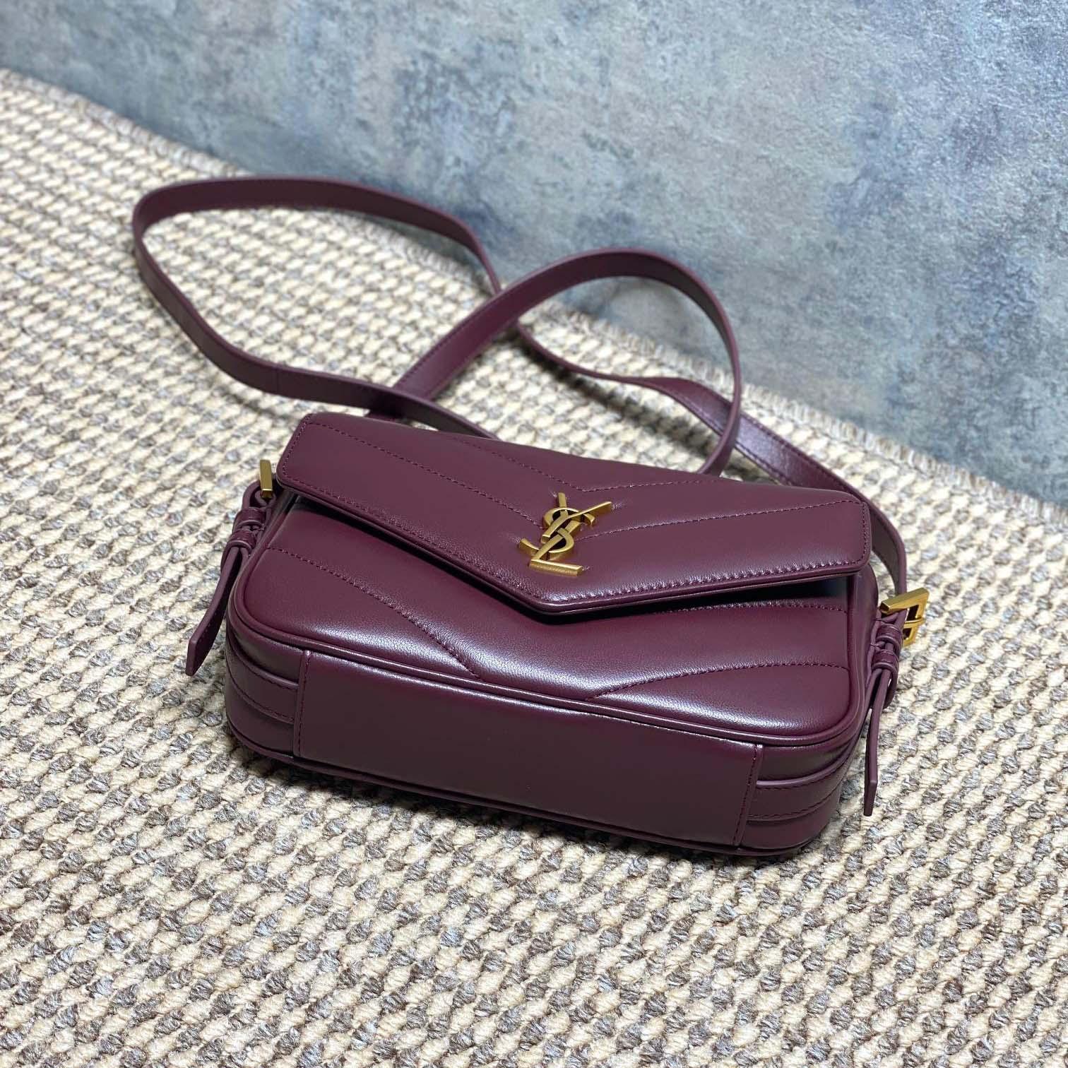 Saint Laurent LOULOU Toy Crossbody In MATELASSÉ Lambskin - FashionPlug