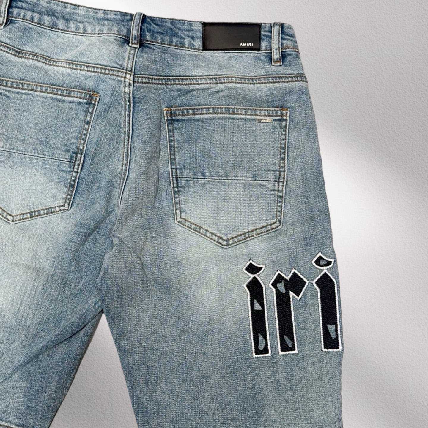 Amiri Shorts   20276 - FashionPlug