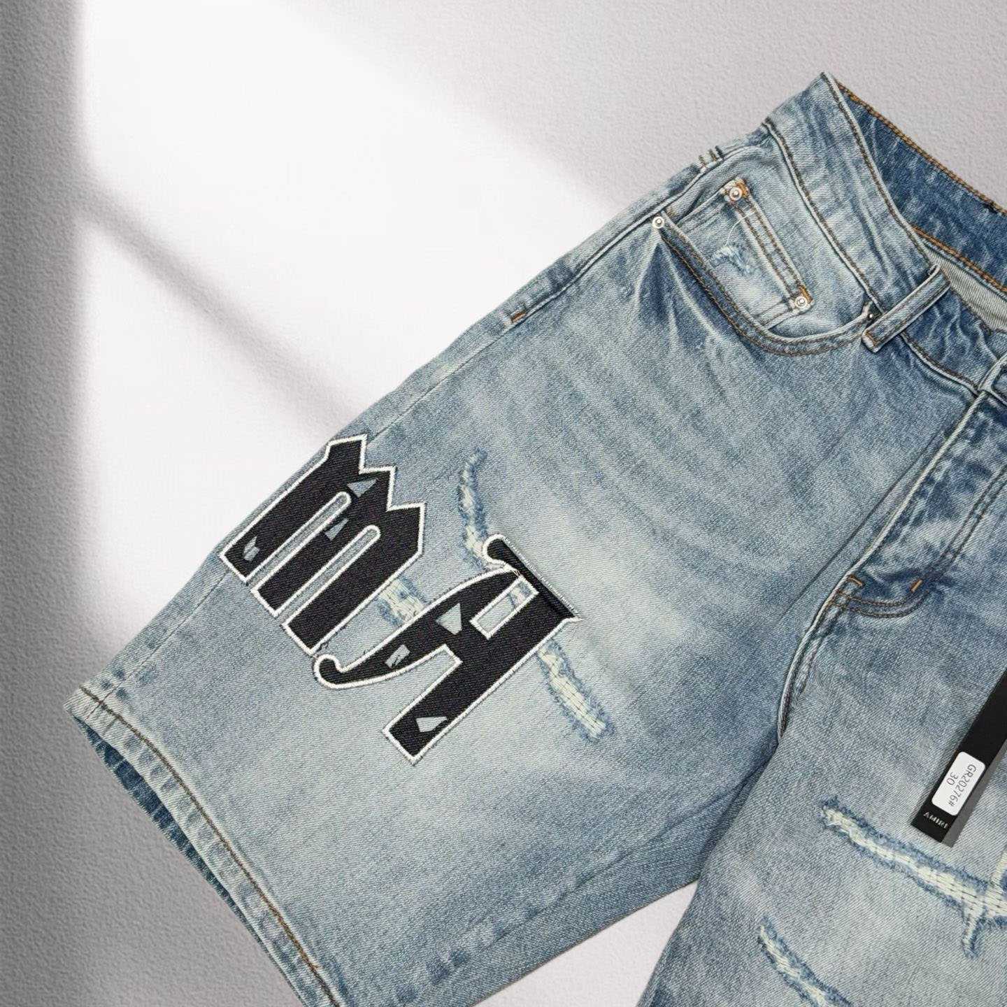 Amiri Shorts   20276 - FashionPlug